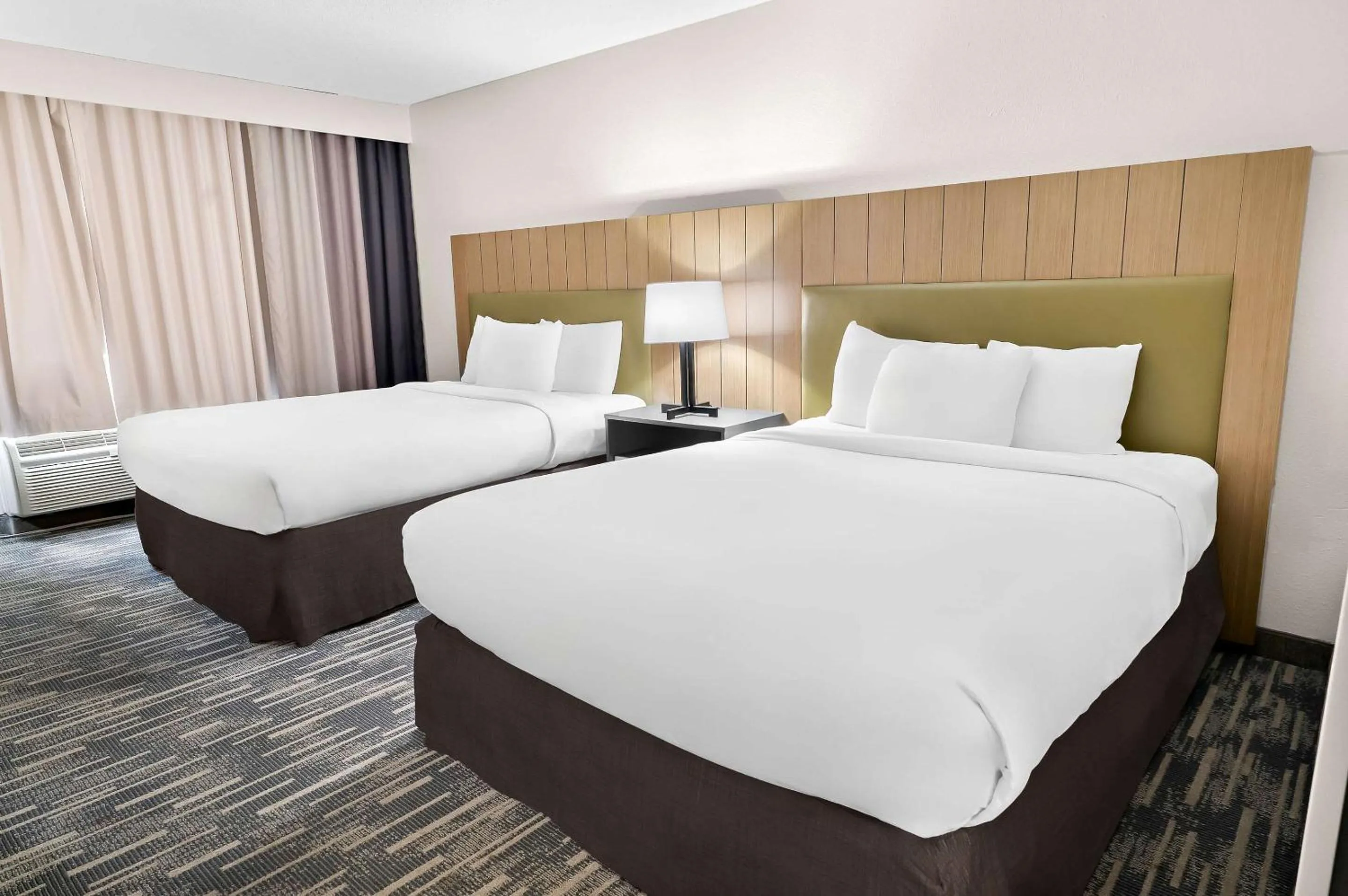 Bedroom, Bed in Country Inn & Suites by Radisson, Columbia Airport, SC