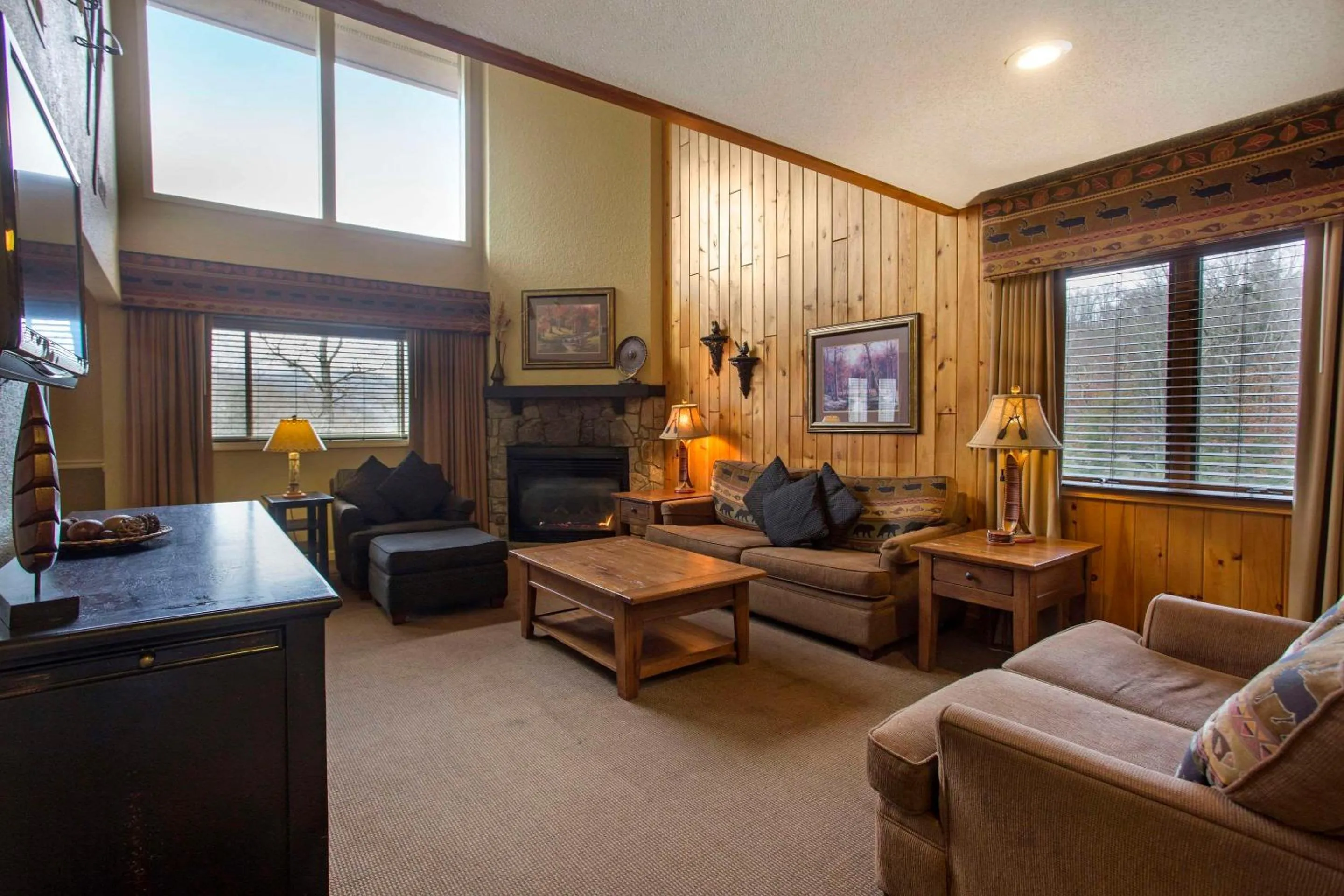 Bedroom in Bluegreen Vacations Blue Ridge Village, an Ascend Collection Resort