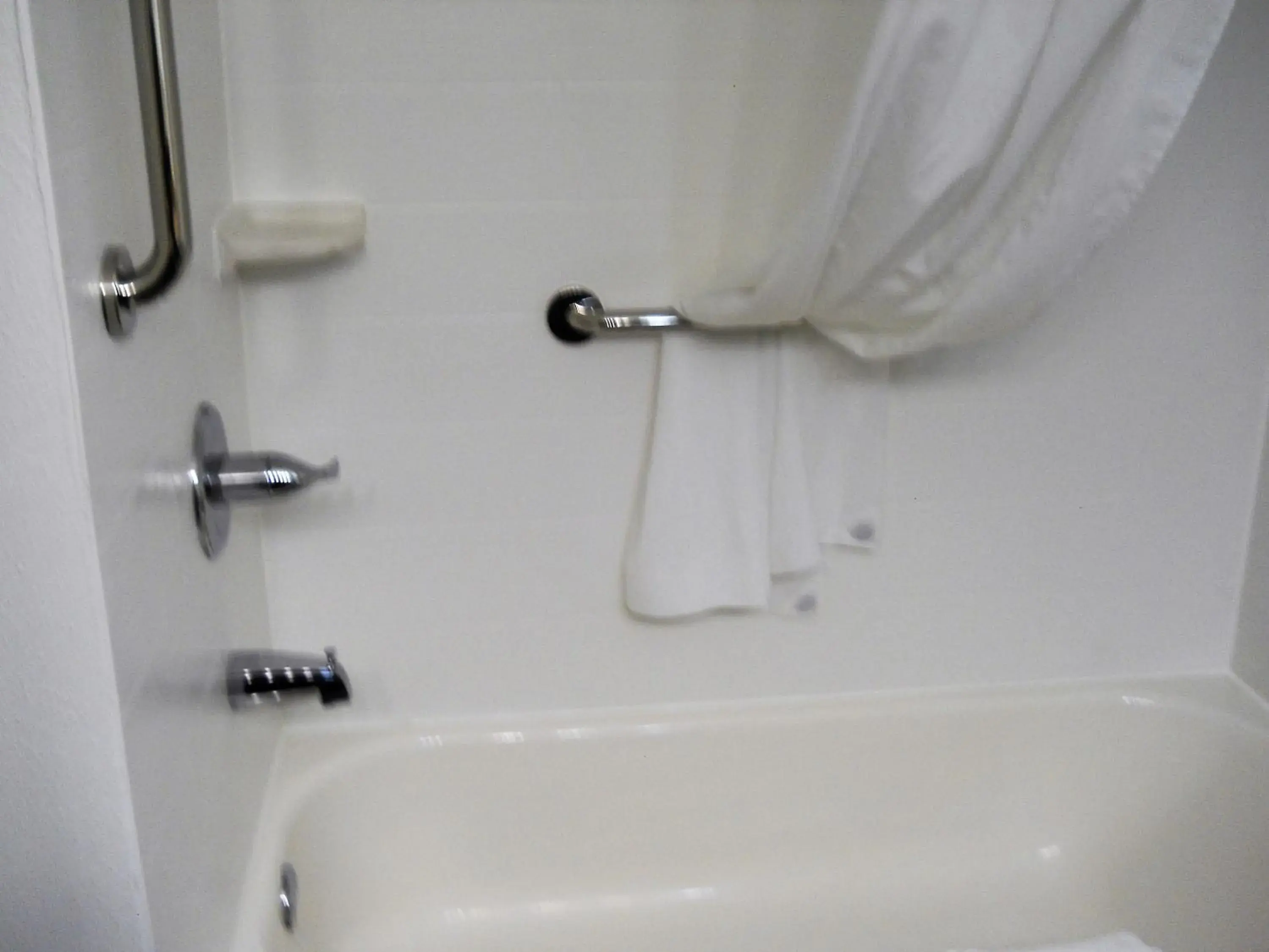 Queen Room with Two Queen Beds - Non-Smoking in Country Inn & Suites by Radisson, Georgetown, KY Queen Room with Two Queen Beds - Non-Smoking in Country Inn & Suites by Radisson, Georgetown, KY