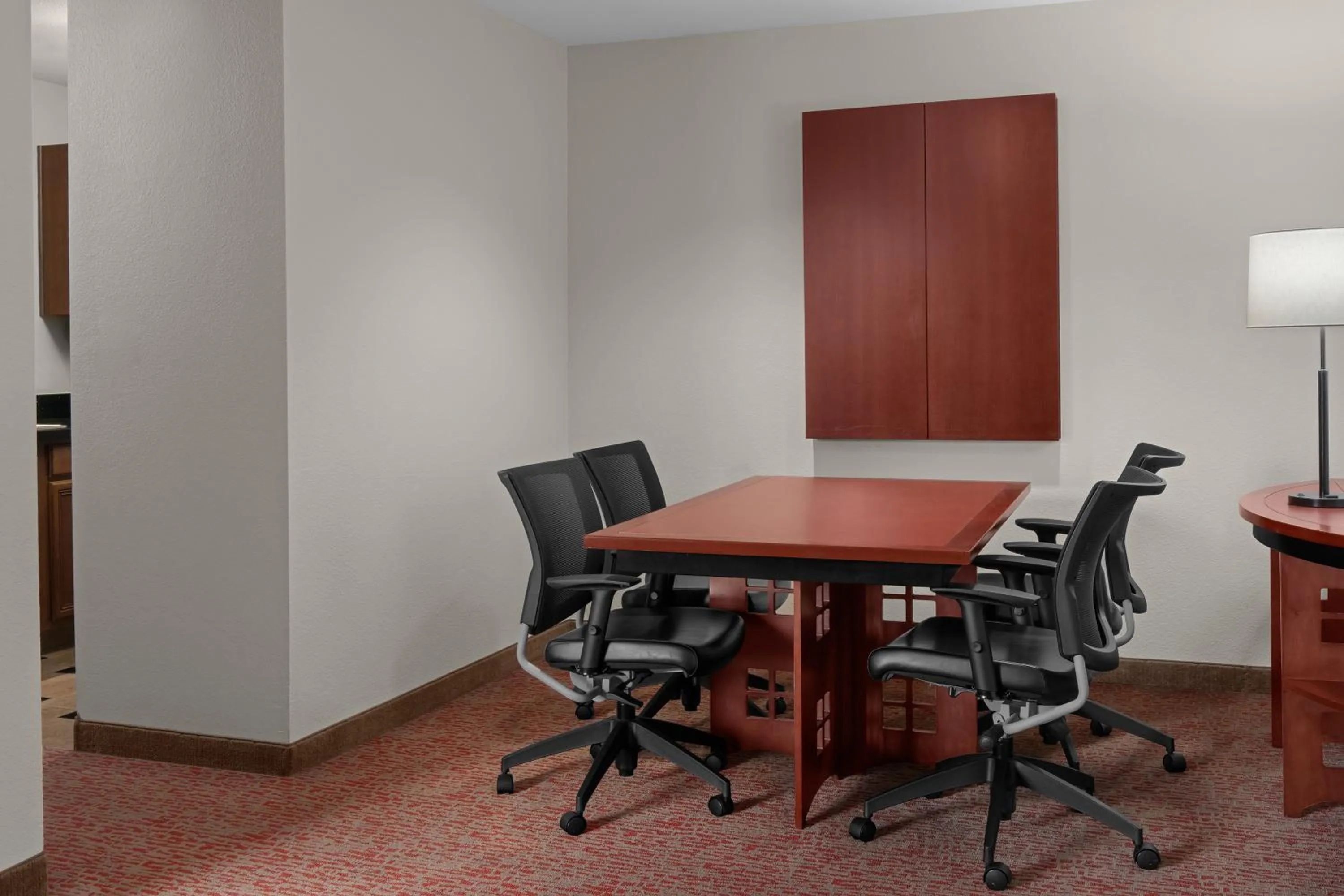 Living room in Larkspur Landing Extended Stay Suites Roseville