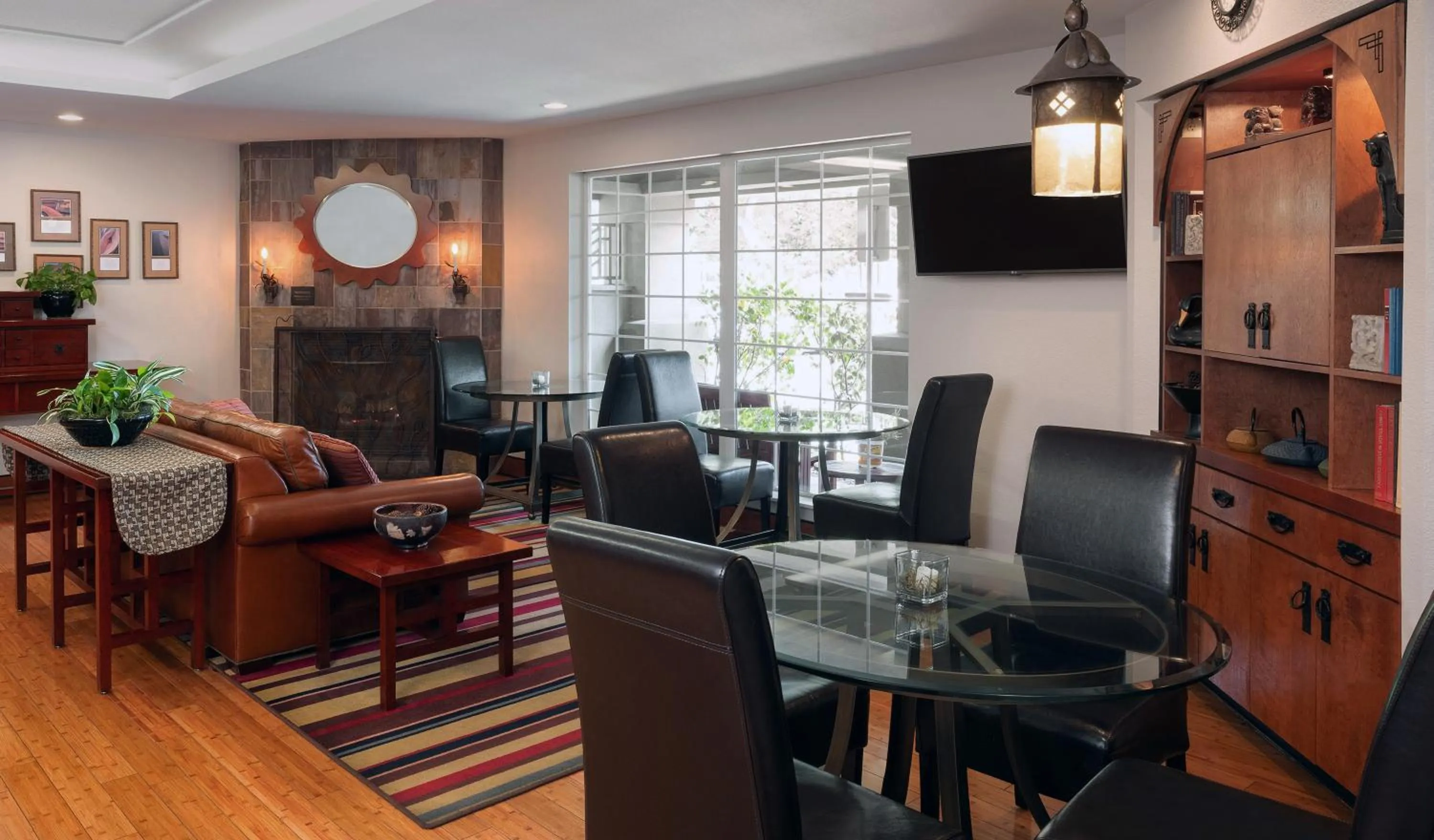 Larkspur Landing Extended Stay Suites Roseville