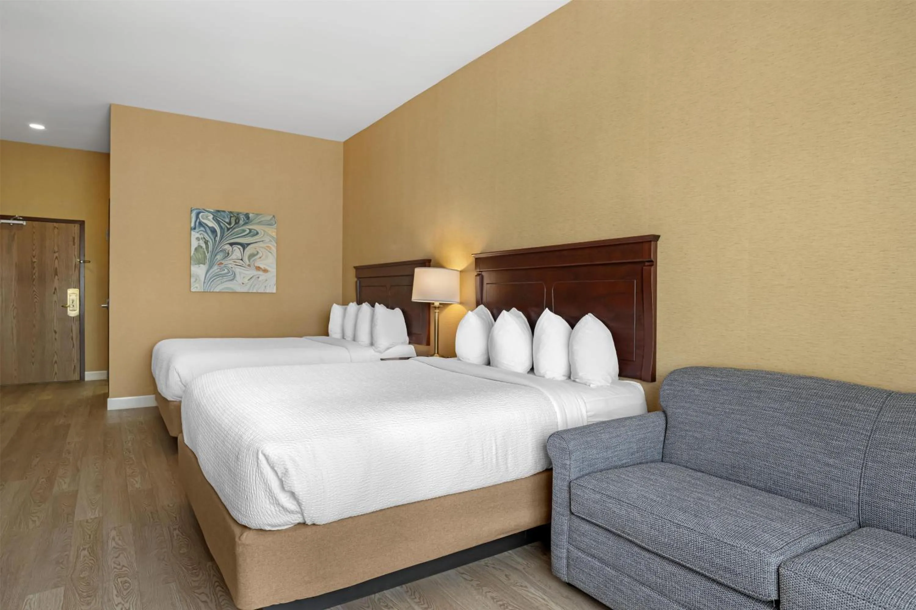 Bedroom, Bed in Best Western Plus Fredericton Hotel & Suites