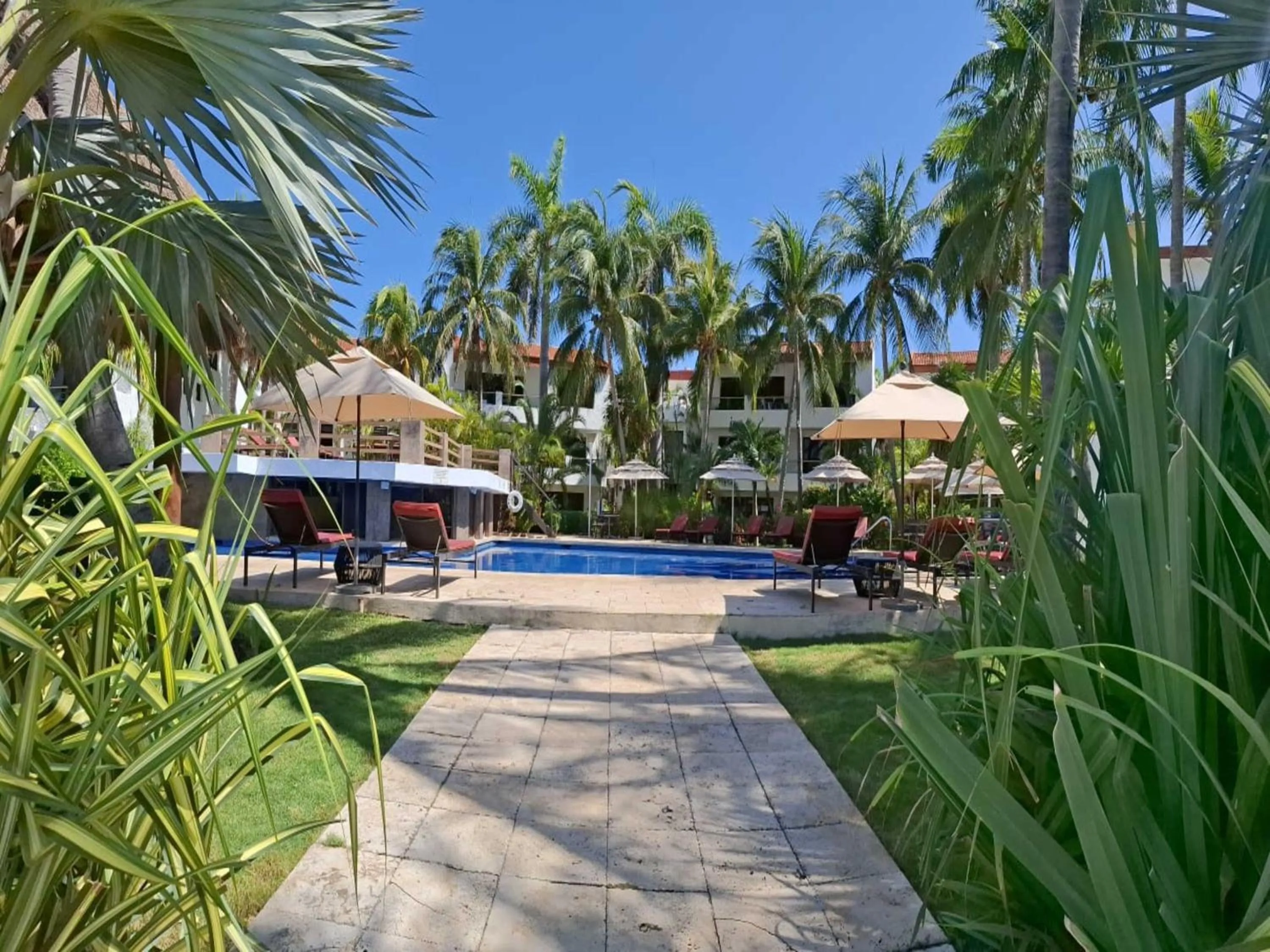 Property building in Sina Suites Cancun - Adults Only