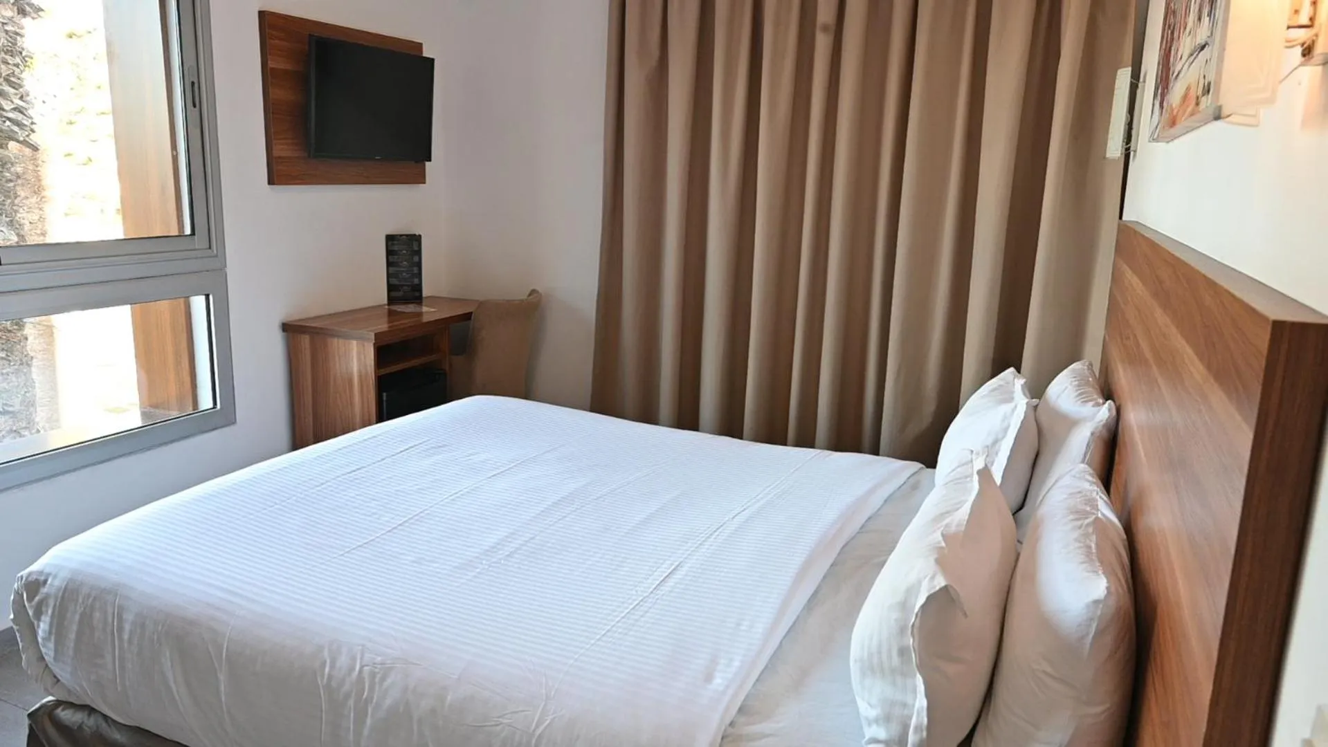 Bed in Hotel Centre Ville