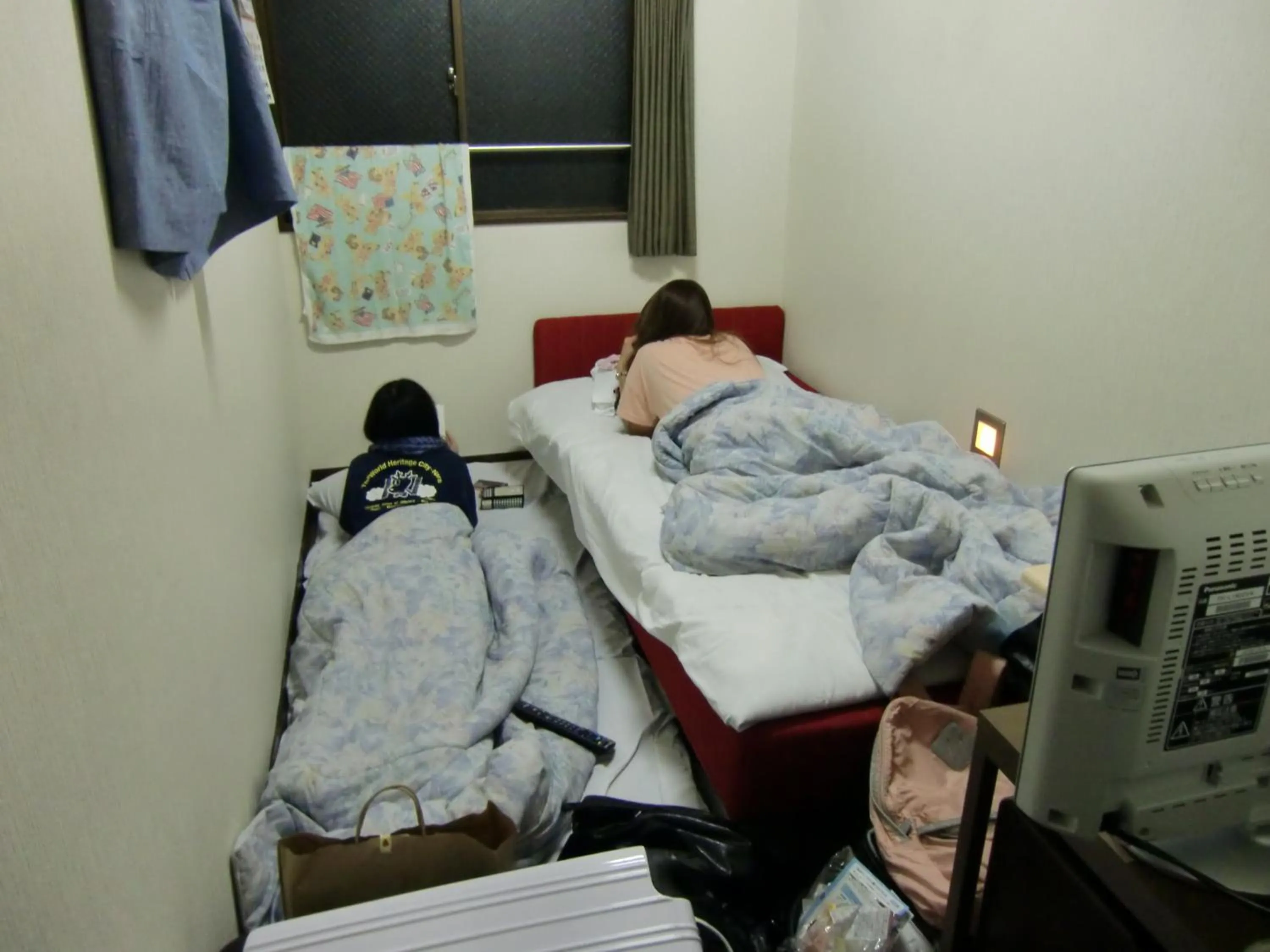 People, Bed in Economy Hotel Hoteiya