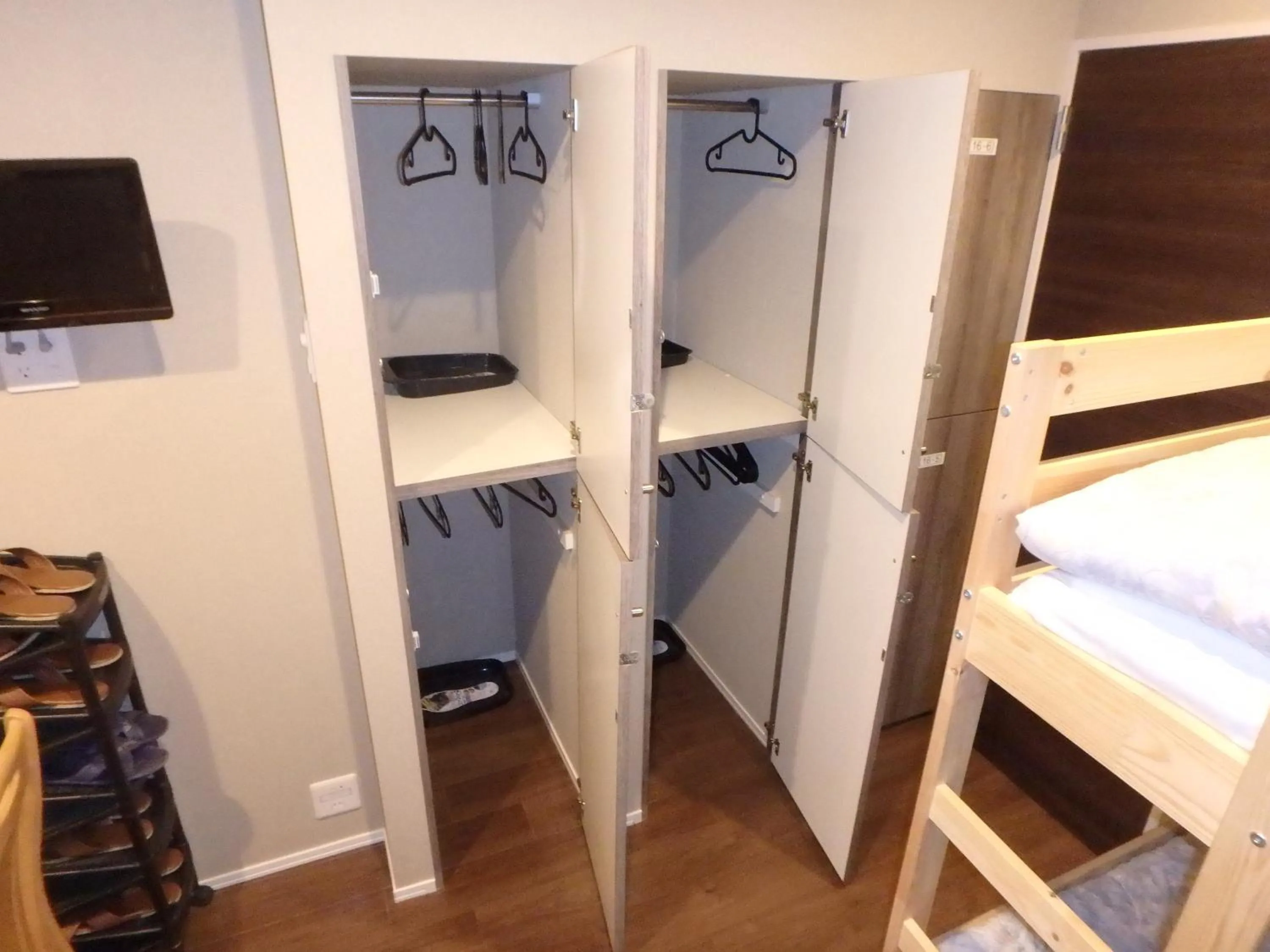 Photo of the whole room, Bed in Economy Hotel Hoteiya