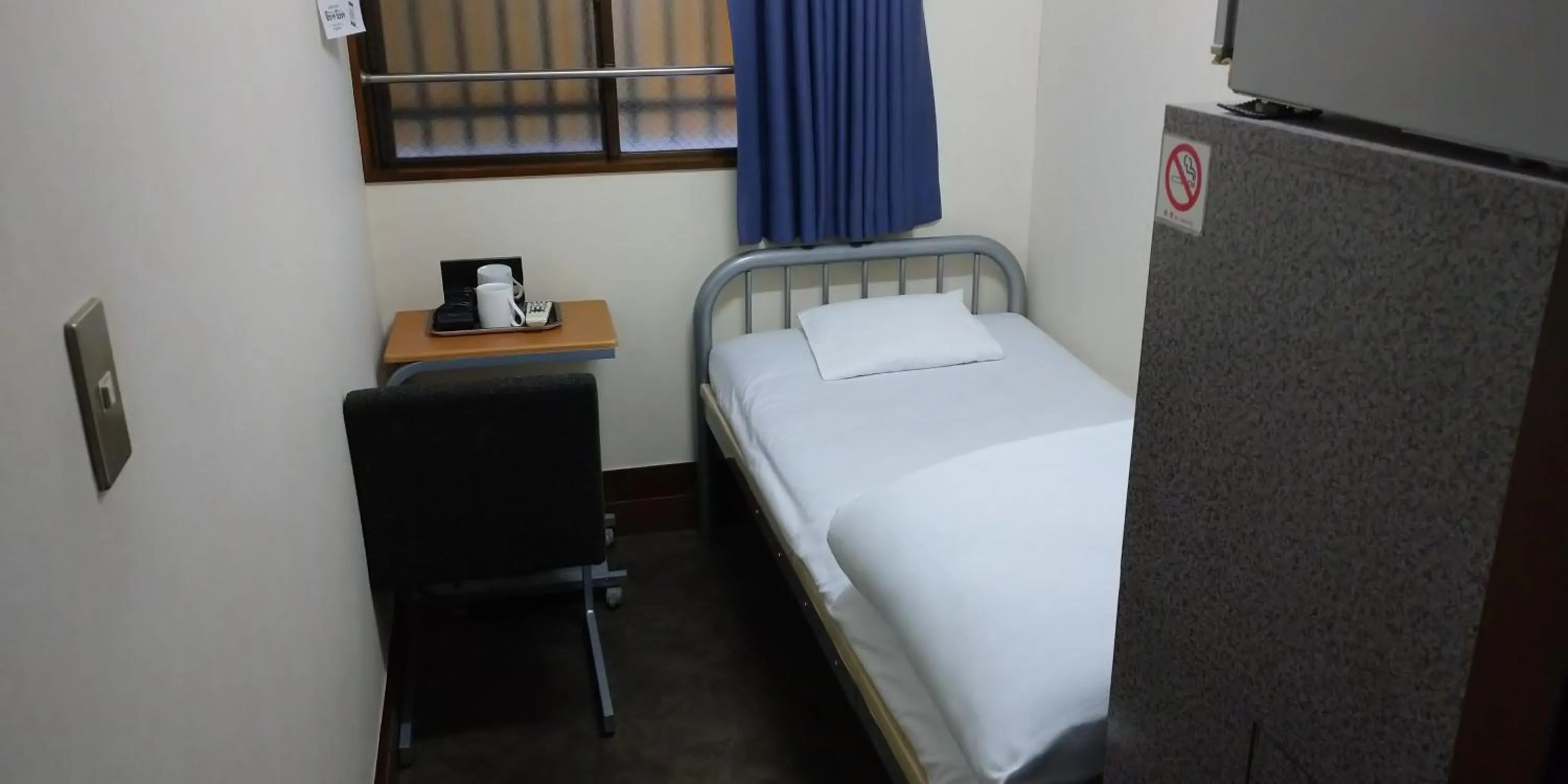 Photo of the whole room, Bed in Economy Hotel Hoteiya