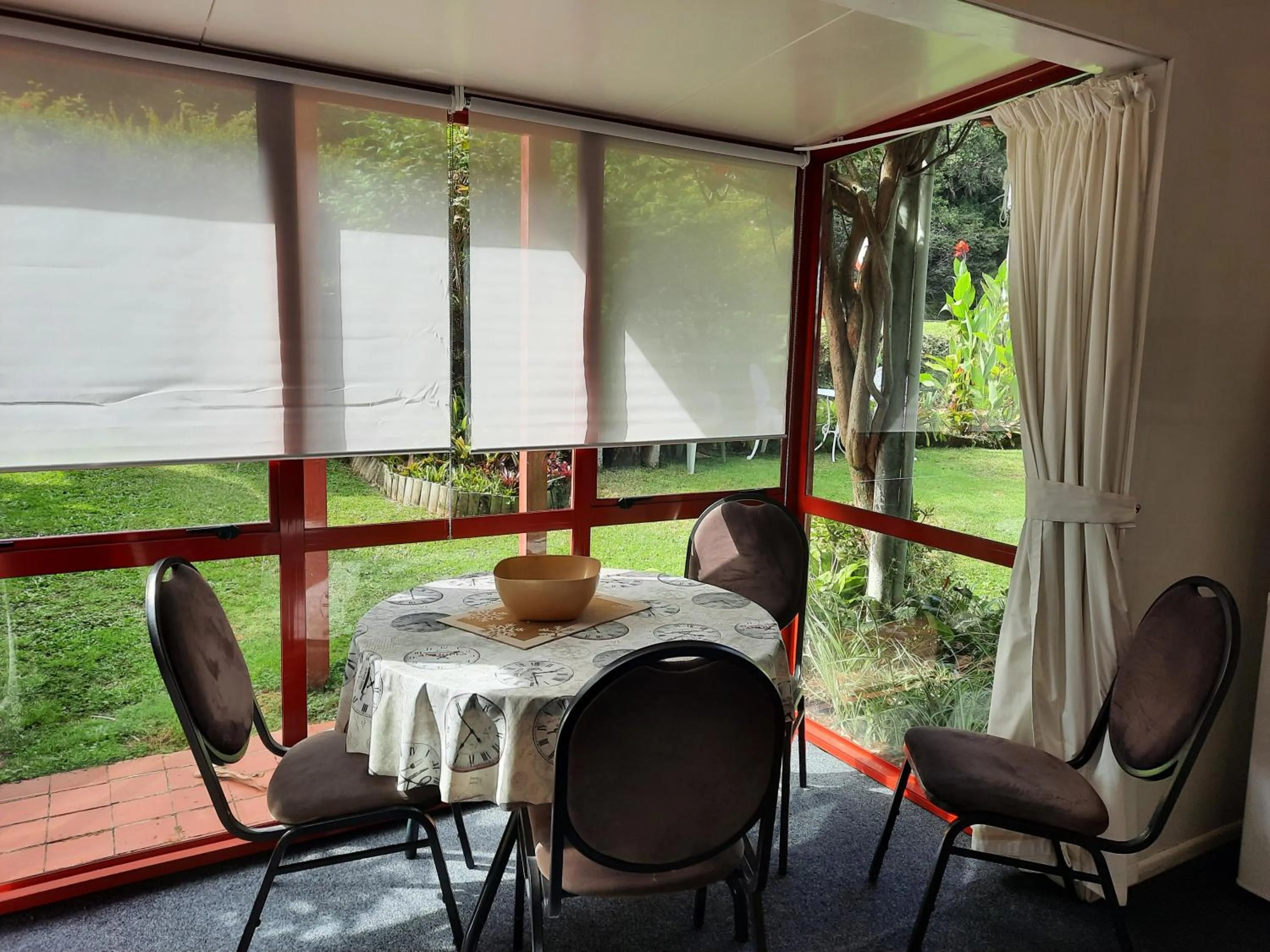 Dining area in Alfa Boutique Motel