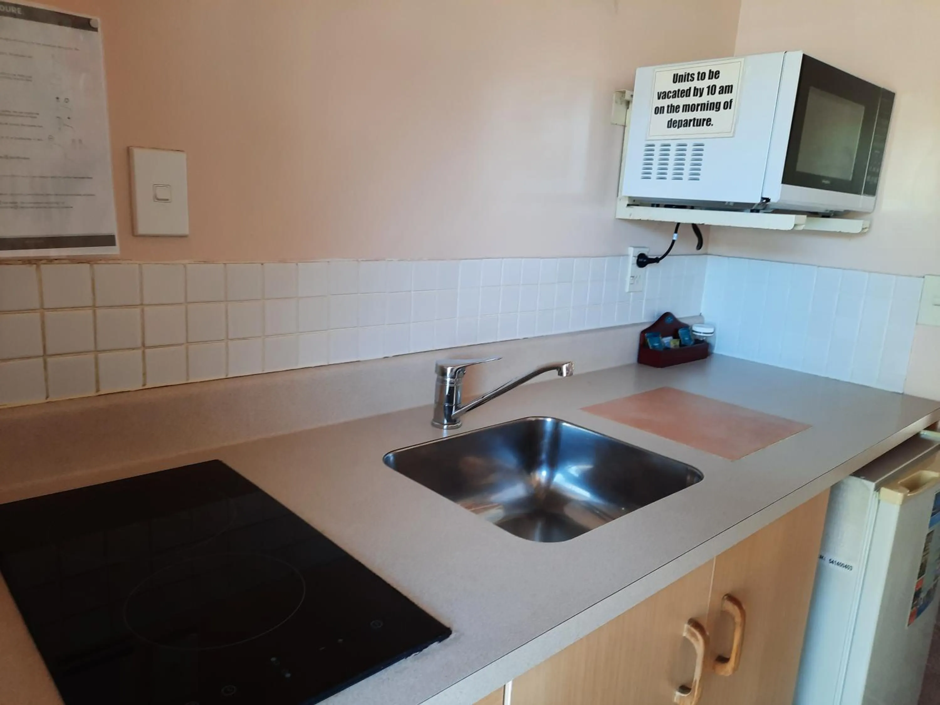 stove in Alfa Boutique Motel