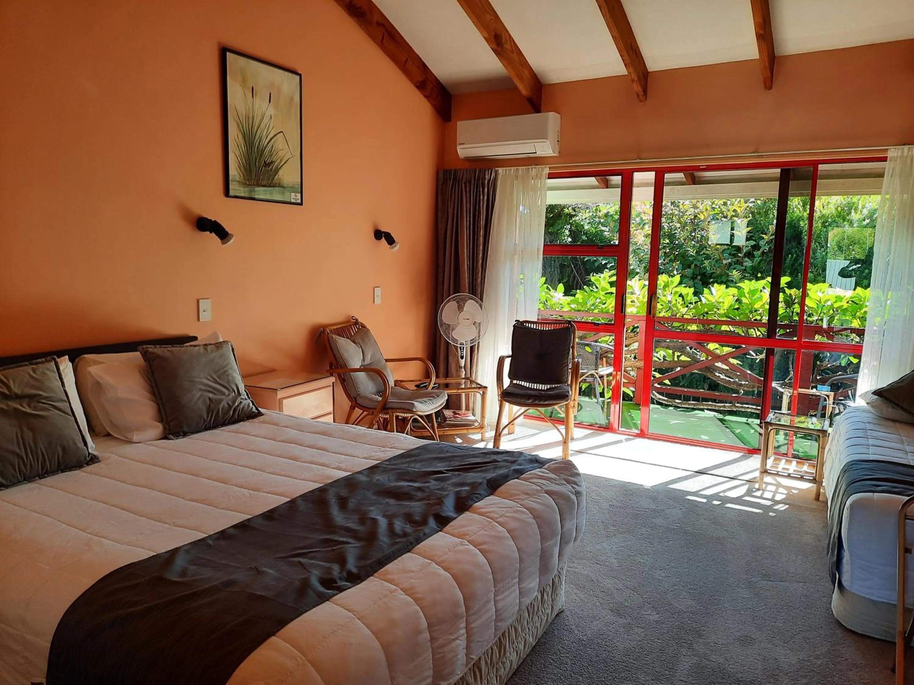 Photo of the whole room, Bed in Alfa Boutique Motel