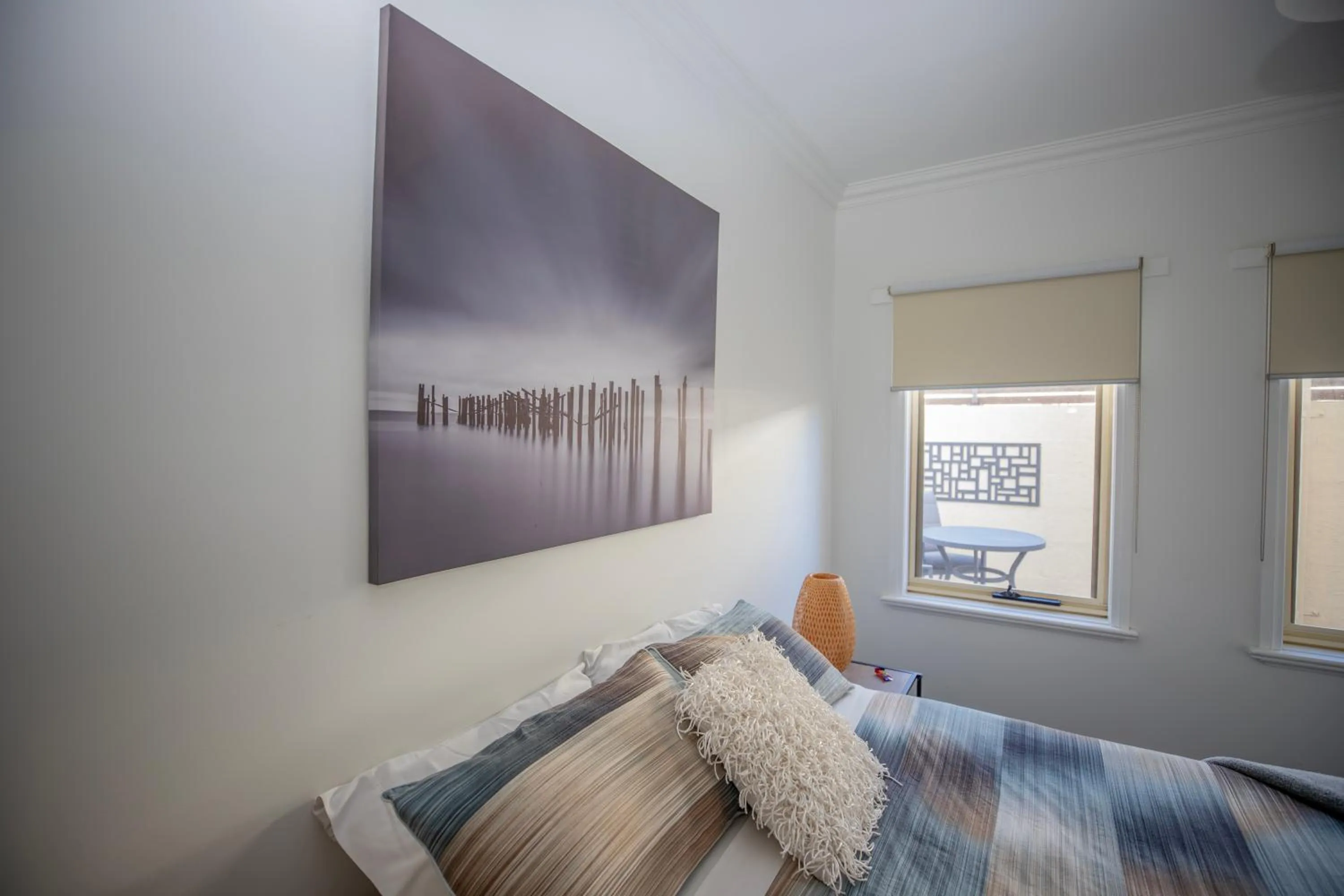 Property building, Bed in Banyan Place