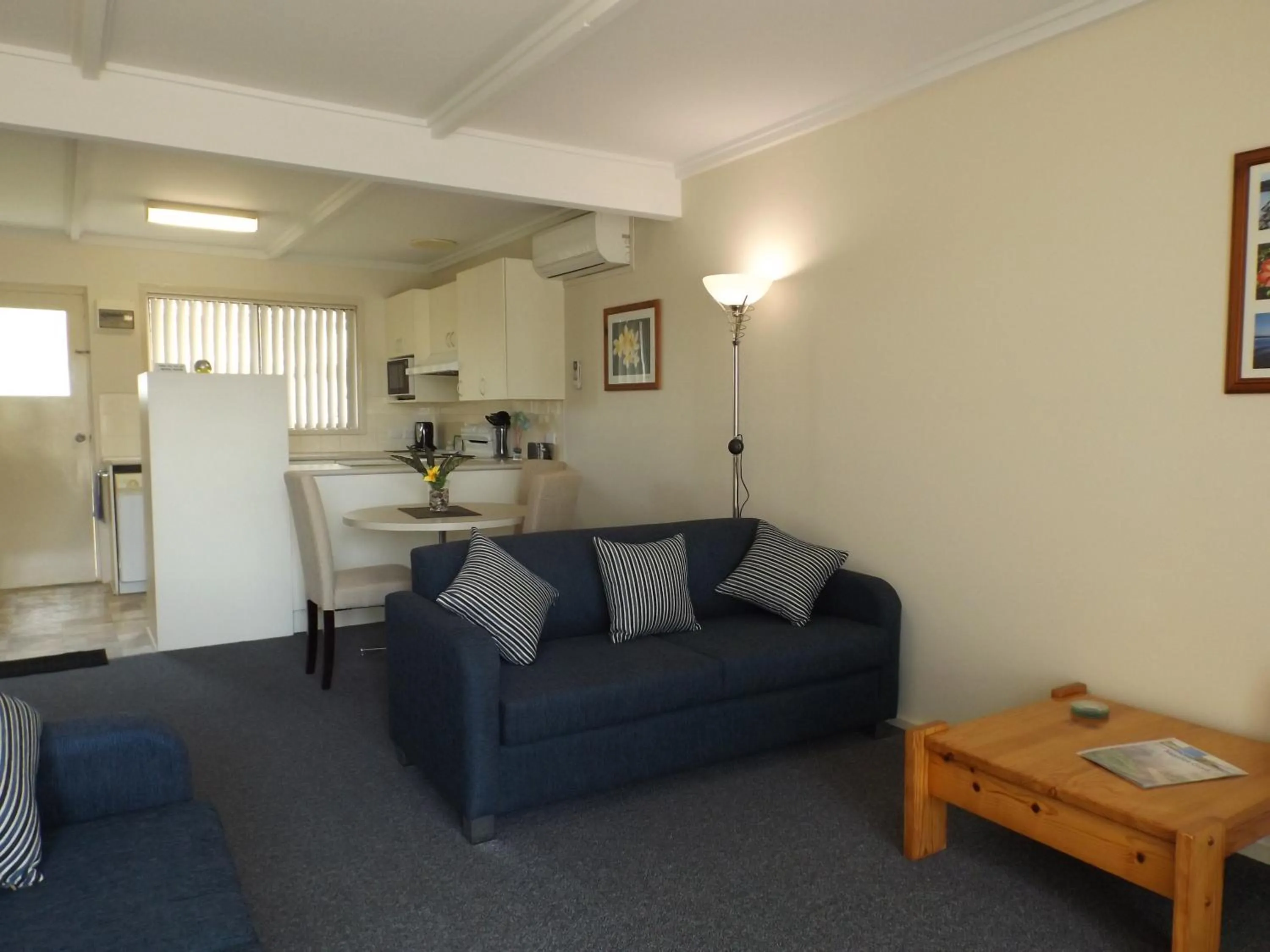 Photo of the whole room in Surfside Merimbula Holiday Apartments