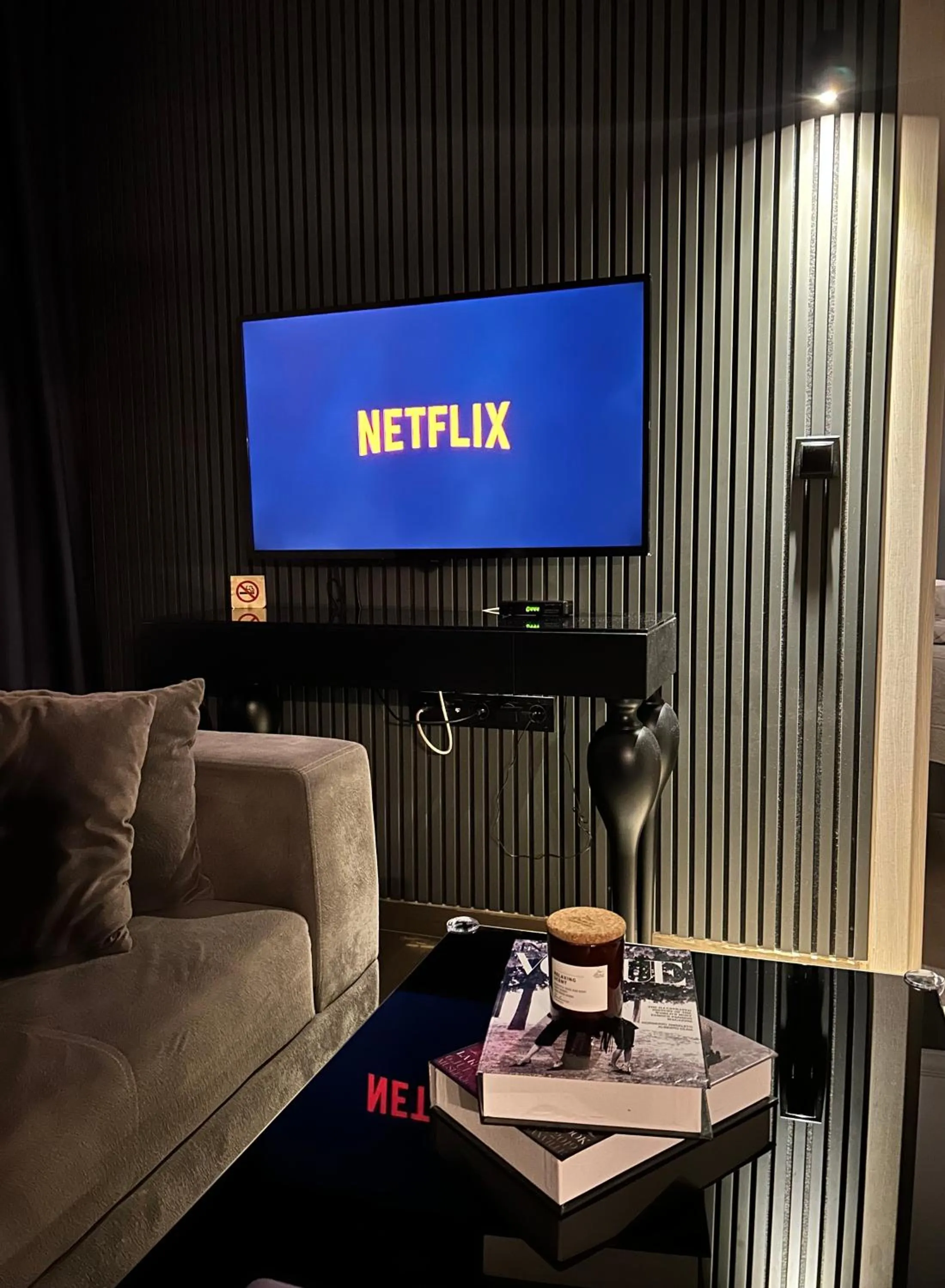 Communal lounge/ TV room in 12 rooms hotel