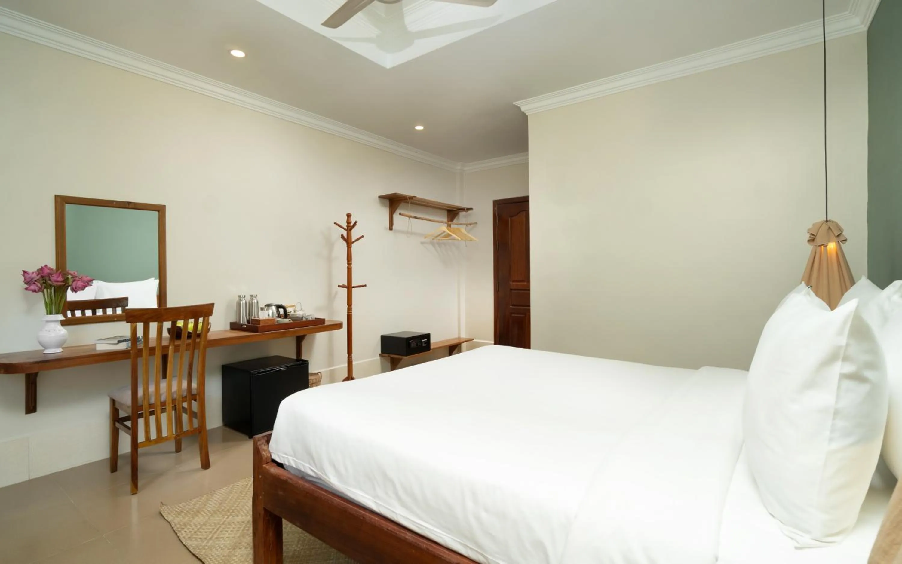 Bedroom, Bed in The Urban