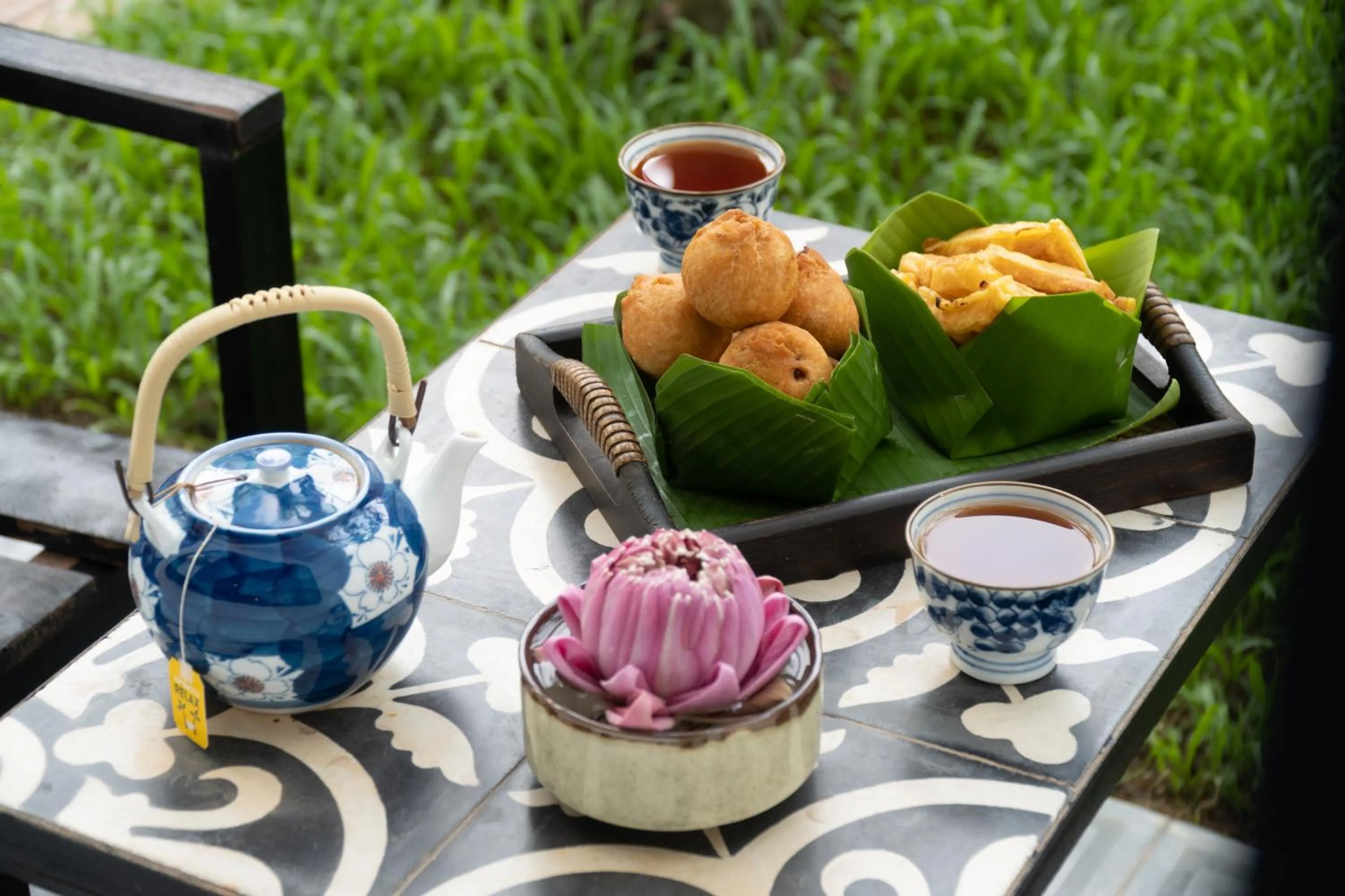 Restaurant/places to eat in The Urban