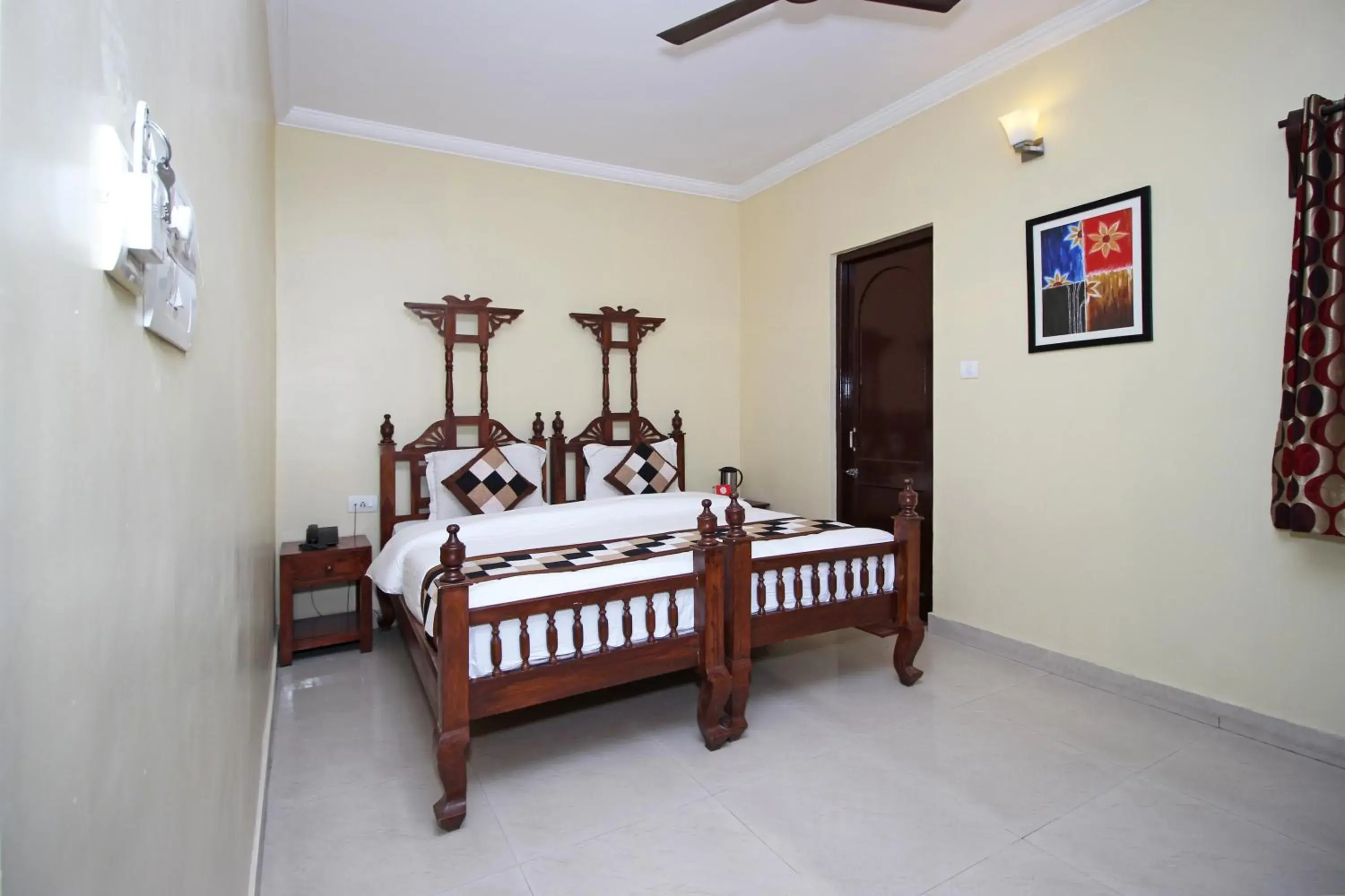 Superior Double Room - single occupancy in Hotel Ajit Mansion Superior Double Room - single occupancy in Hotel Ajit Mansion