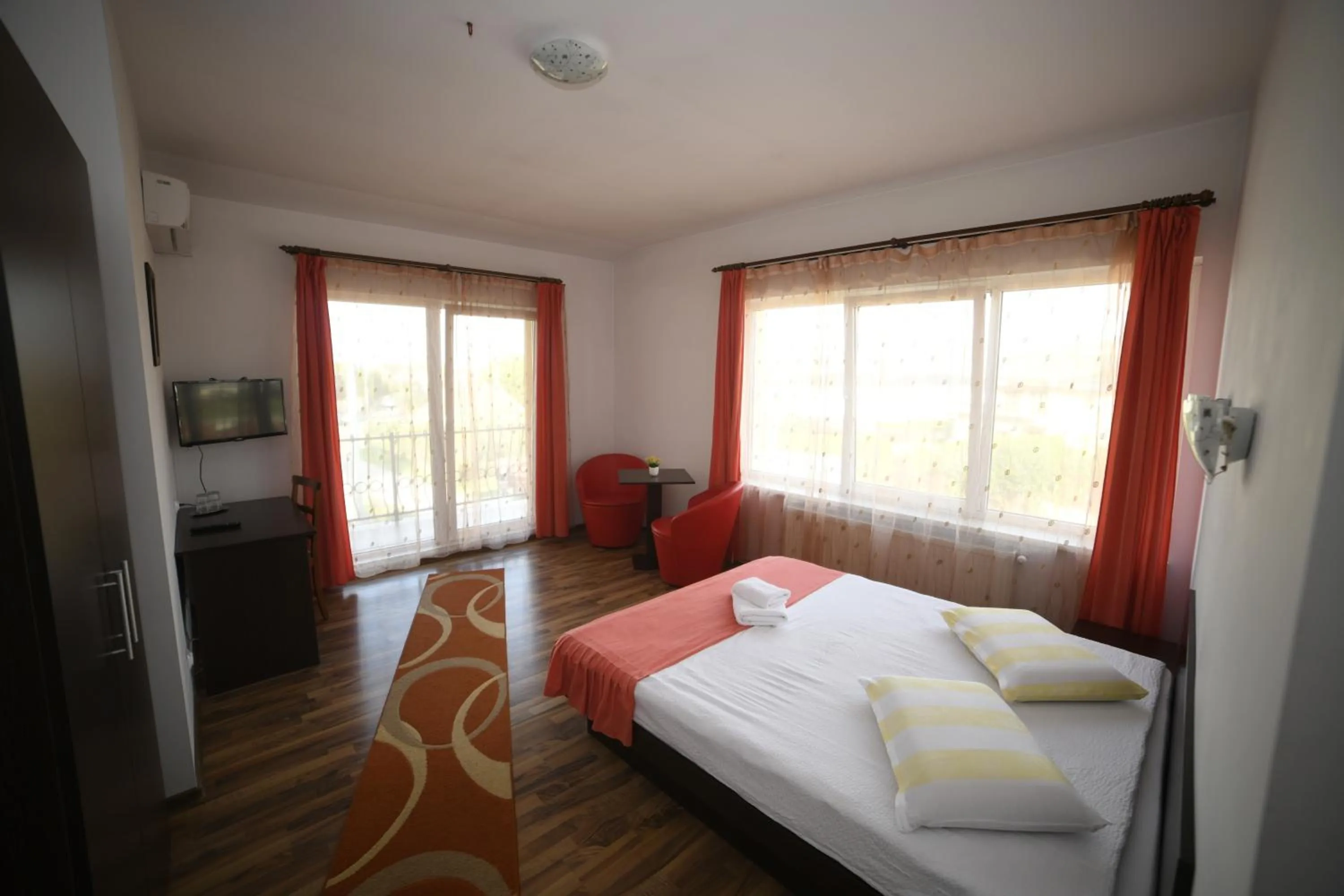 Bed in Pensiunea Zbor