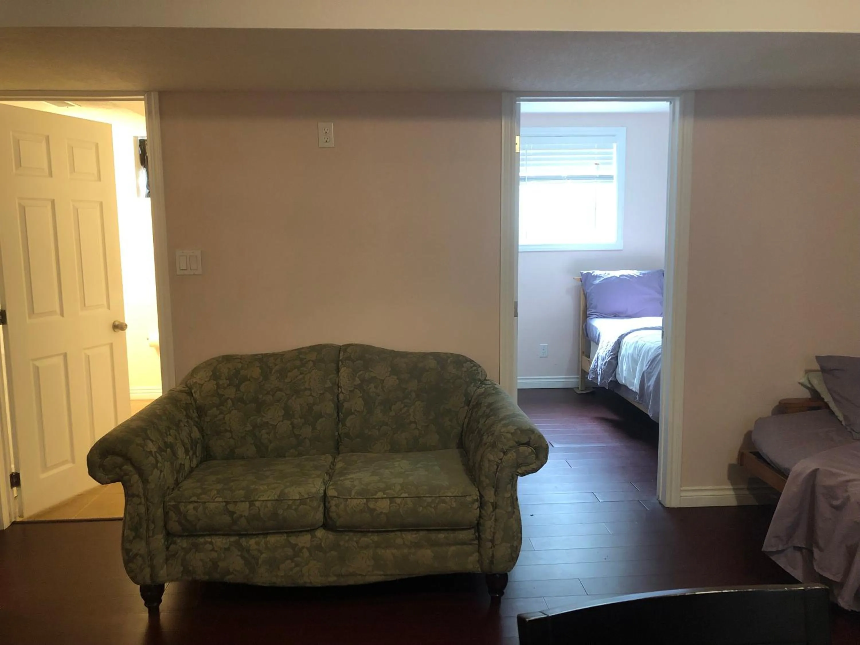 Bed in HB Guest Home 5