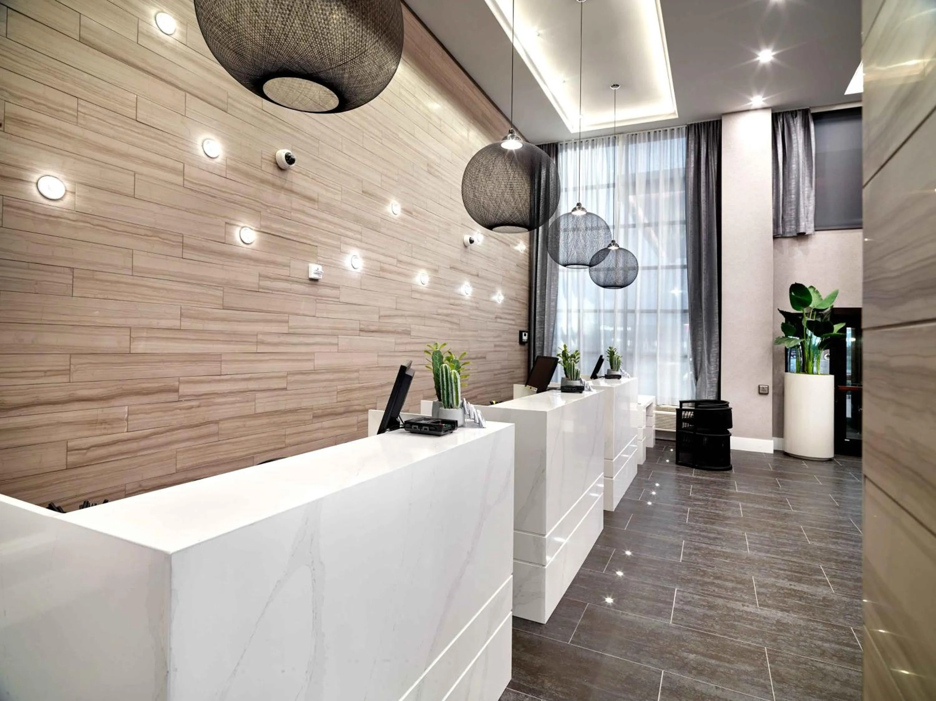 Lobby or reception in Sandman Signature Plano-Frisco Hotel