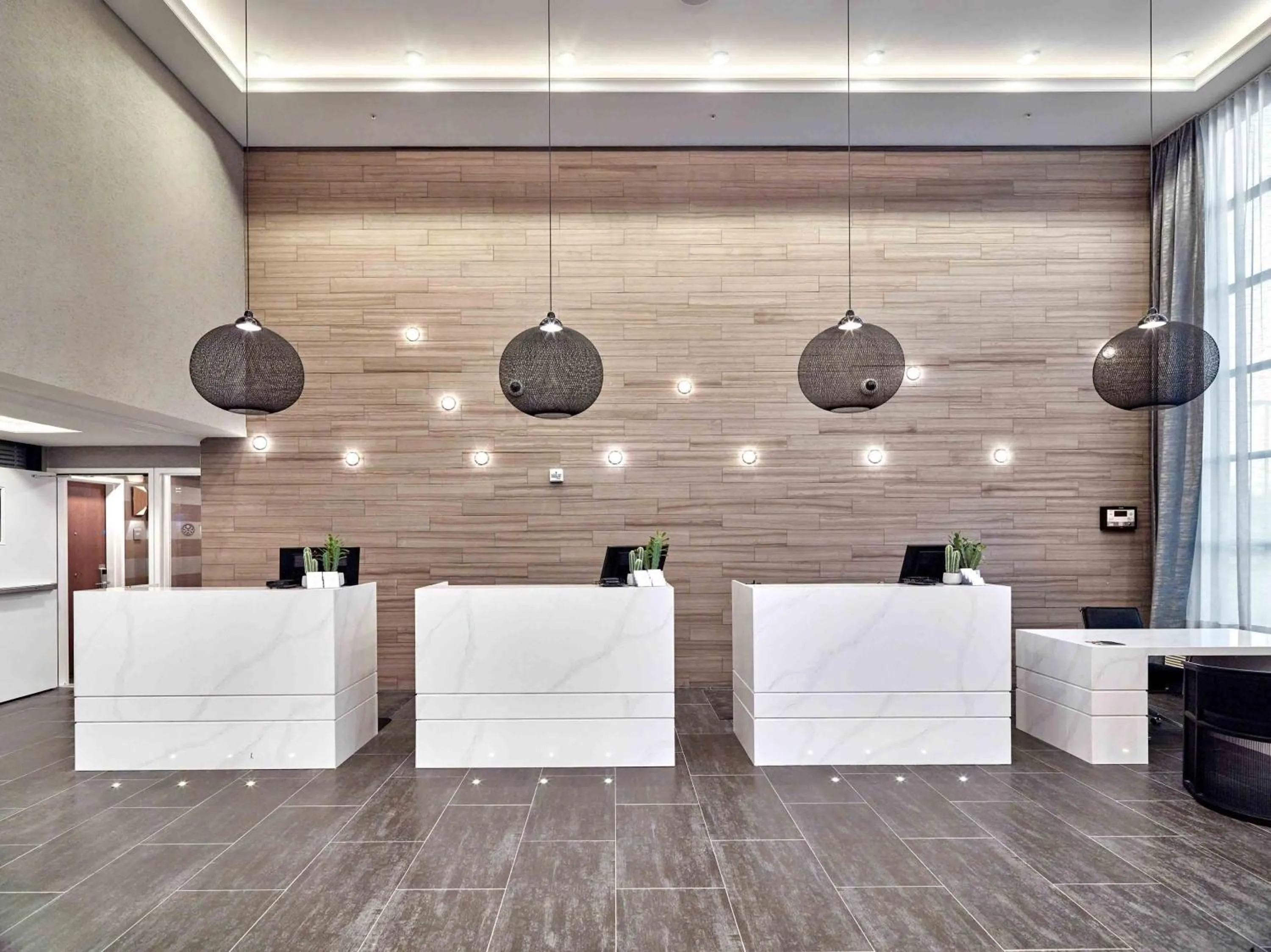 Lobby or reception in Sandman Signature Plano-Frisco Hotel