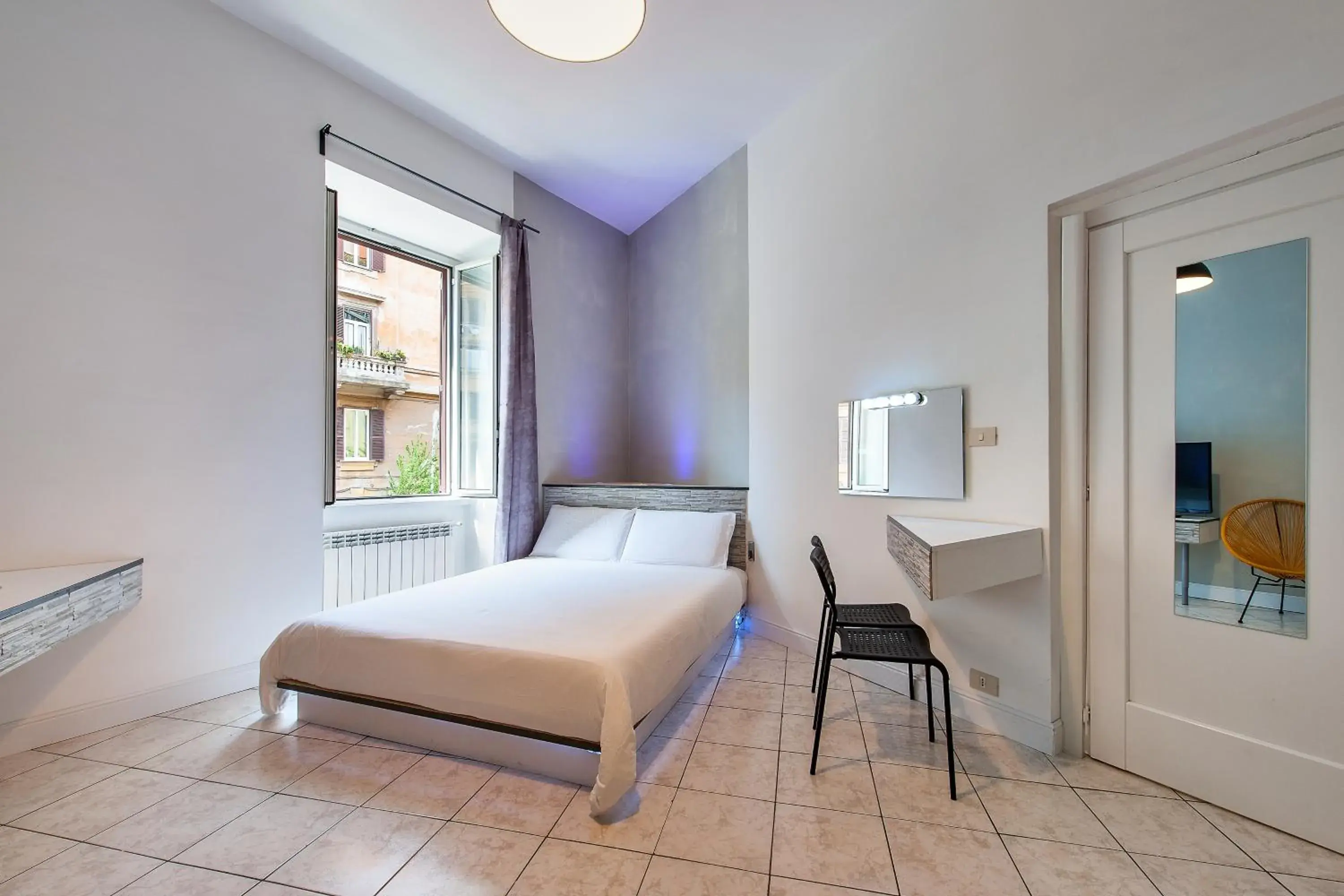 Deluxe Double Room in SmooRoomS Roma Ostiense Deluxe Double Room in SmooRoomS Roma Ostiense