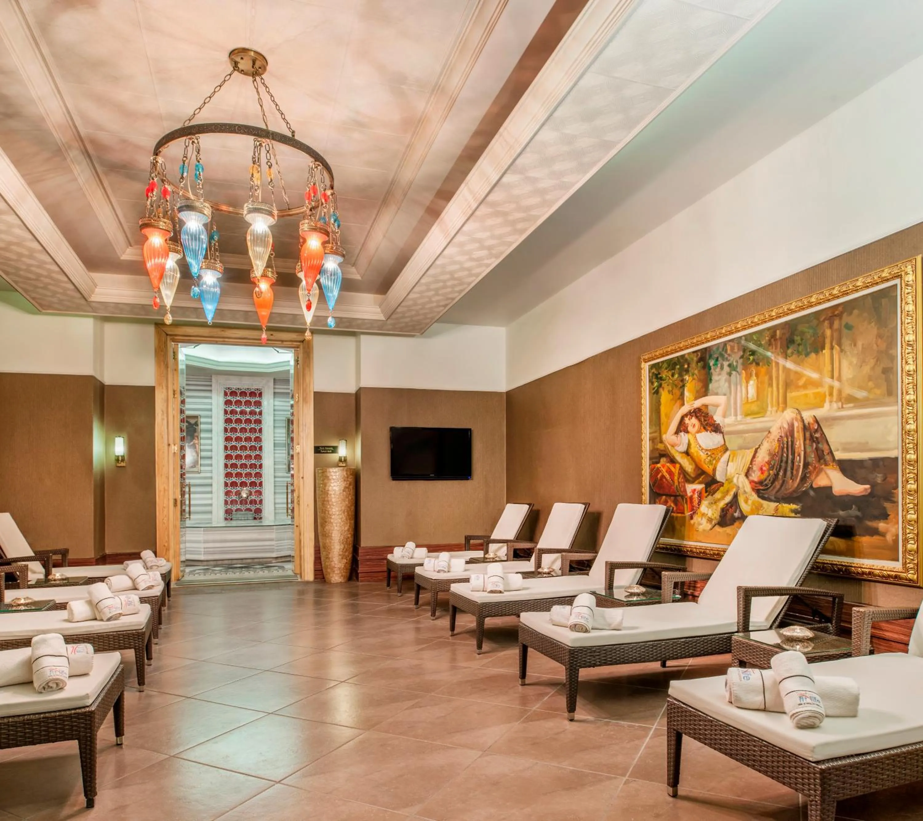 Sauna in Elite World Van