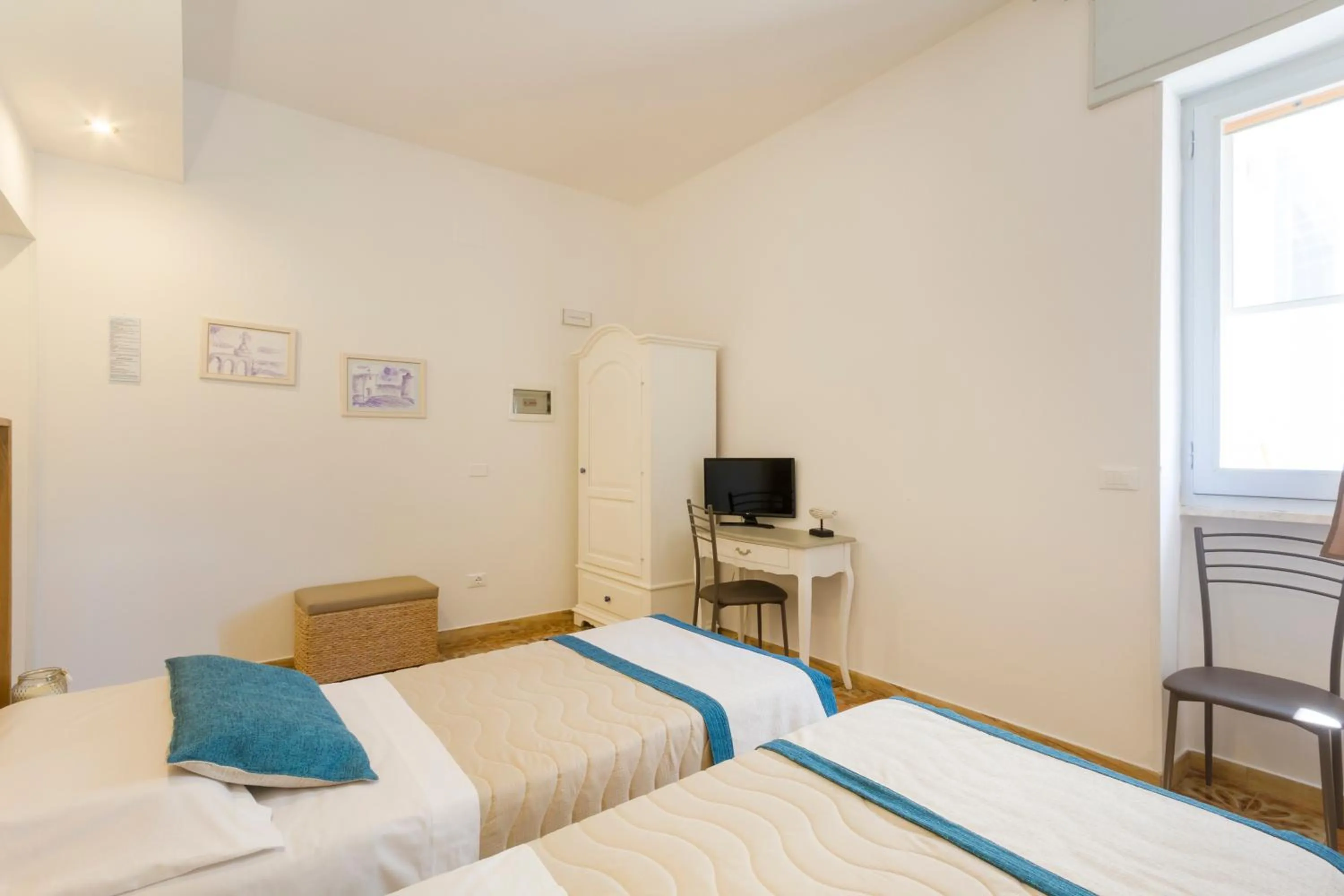 TV and multimedia, Bed in B&B Villa Ginevra