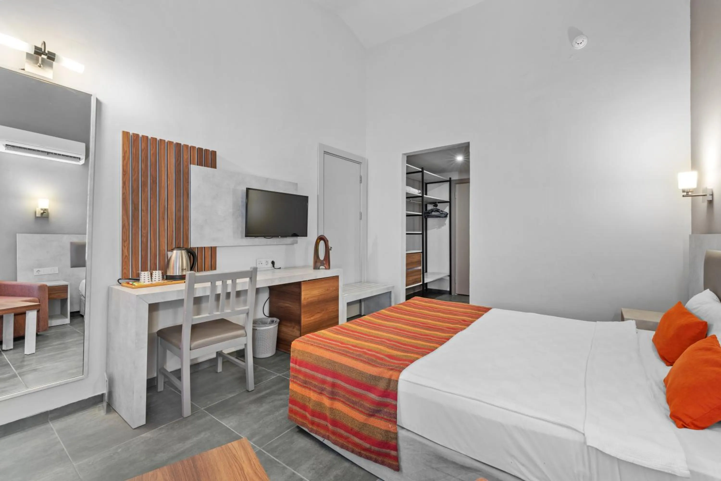 Bed in Club Hotel Rama