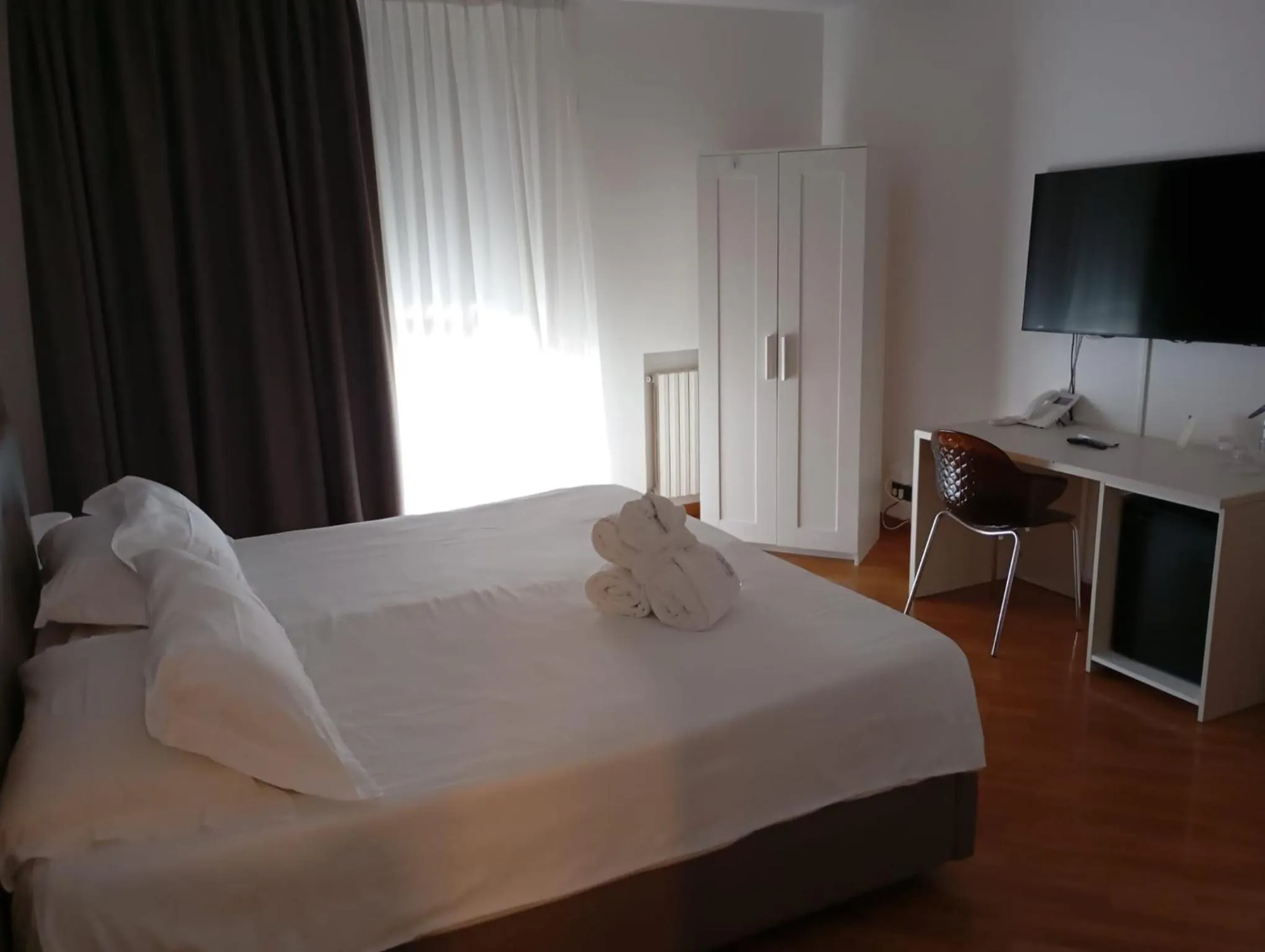 Bedroom, Bed in Hotel Europa