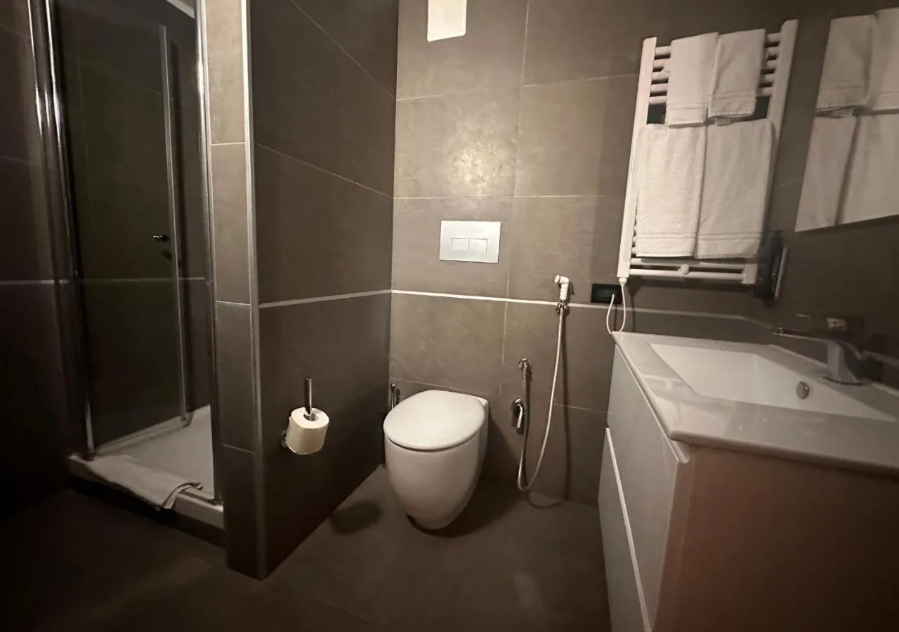 Bathroom in Hotel Europa