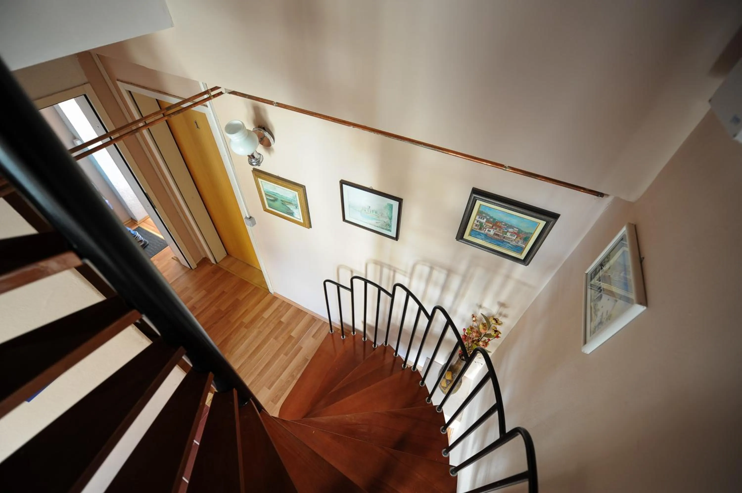 Property building in Lukanov Apartments & Guest Rooms