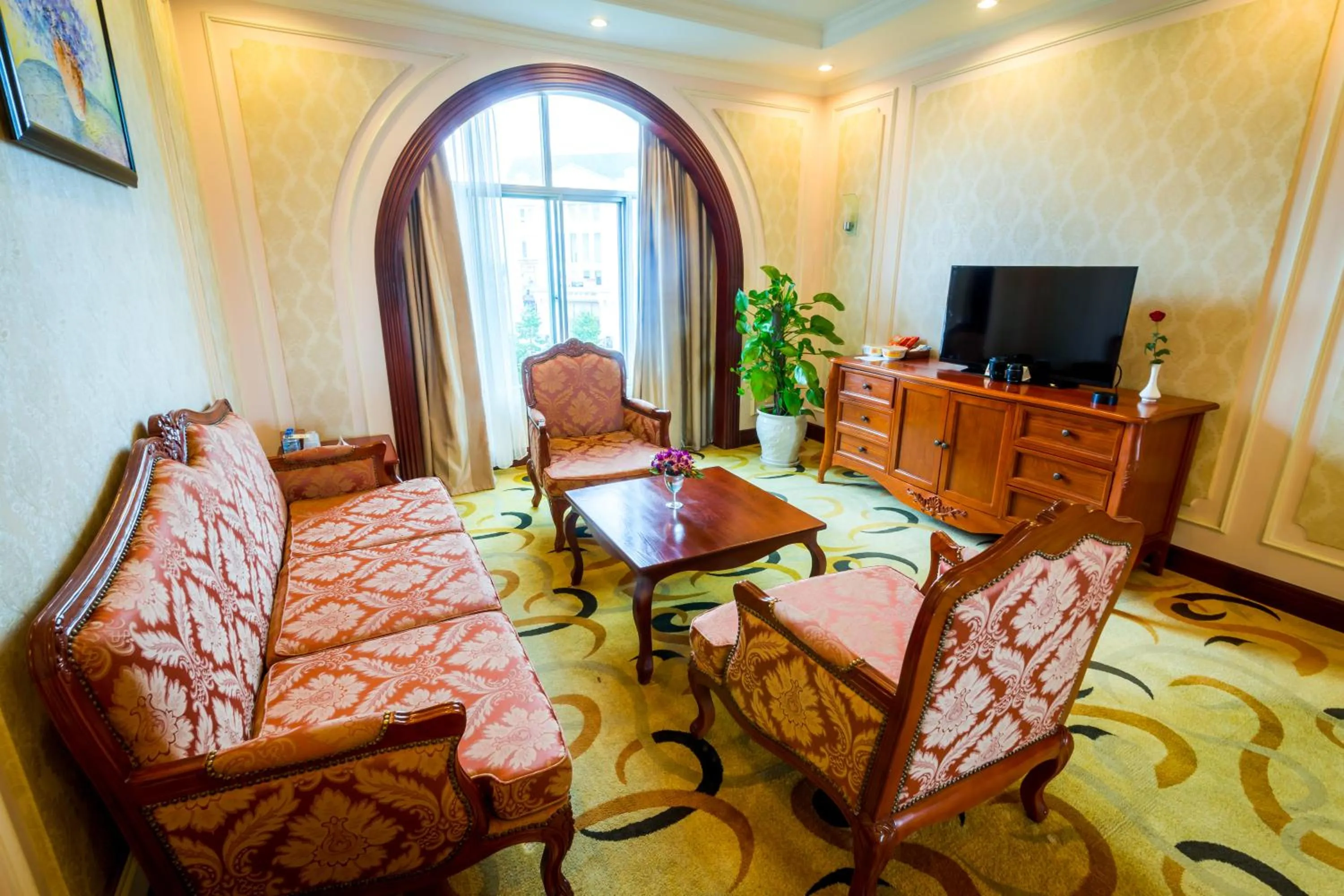 Living room in Sai Gon Kim Lien Hotel Vinh City
