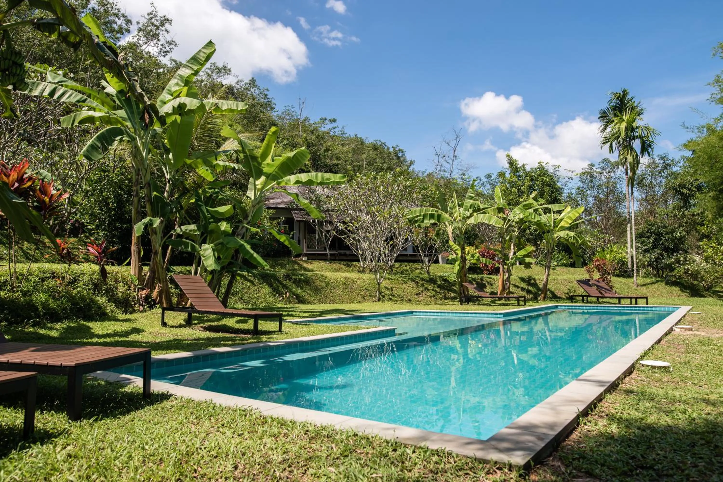 Garden view in Koyao Bay Pavilions - Beach Resort and Pool Villas