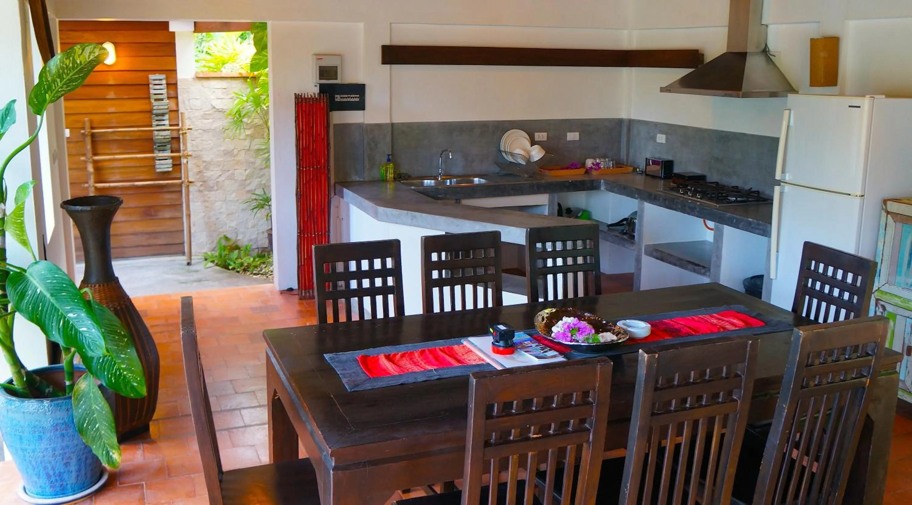 Coffee/tea facilities in Koyao Bay Pavilions - Beach Resort and Pool Villas