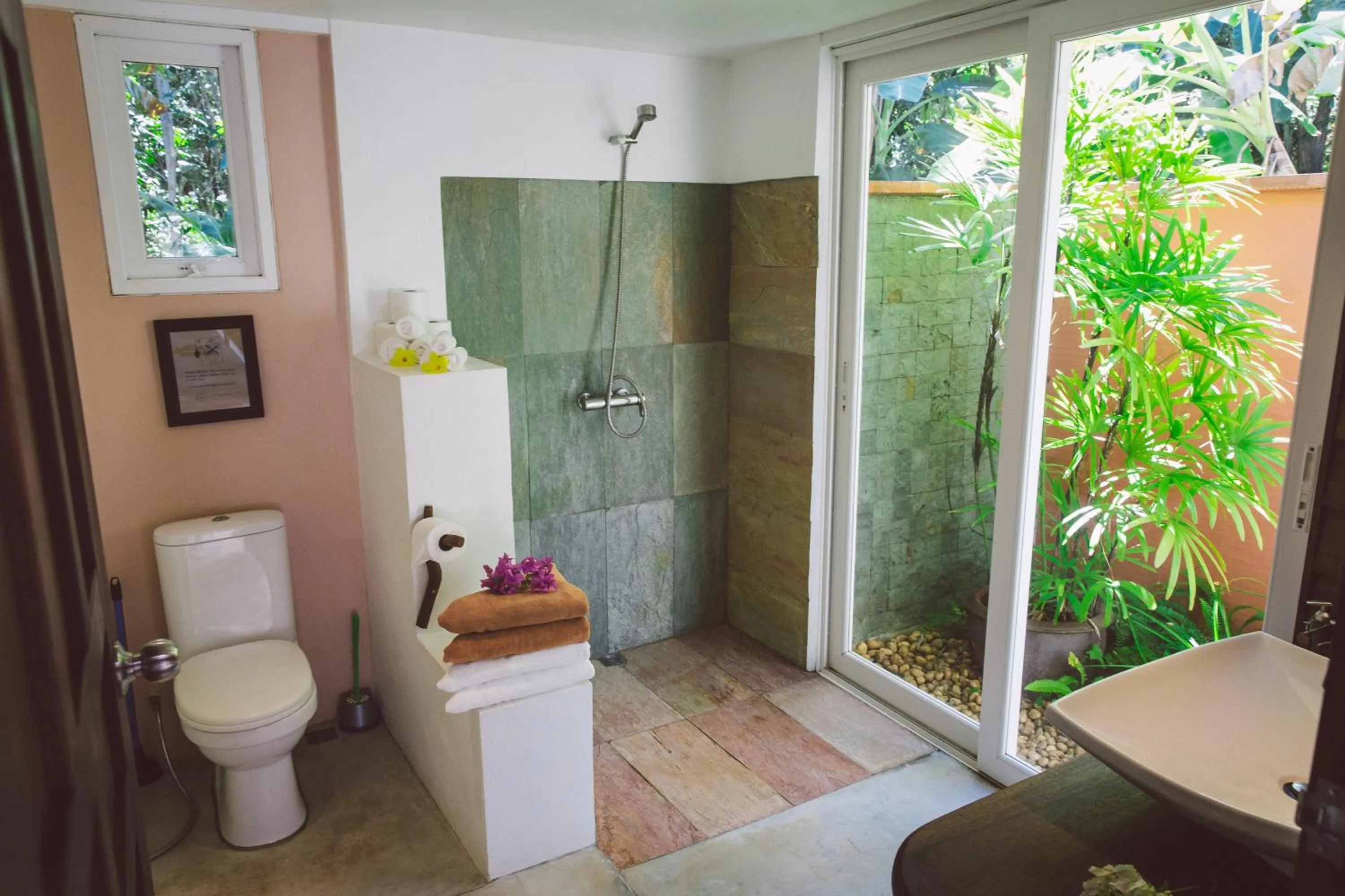 Shower in Koyao Bay Pavilions - Beach Resort and Pool Villas