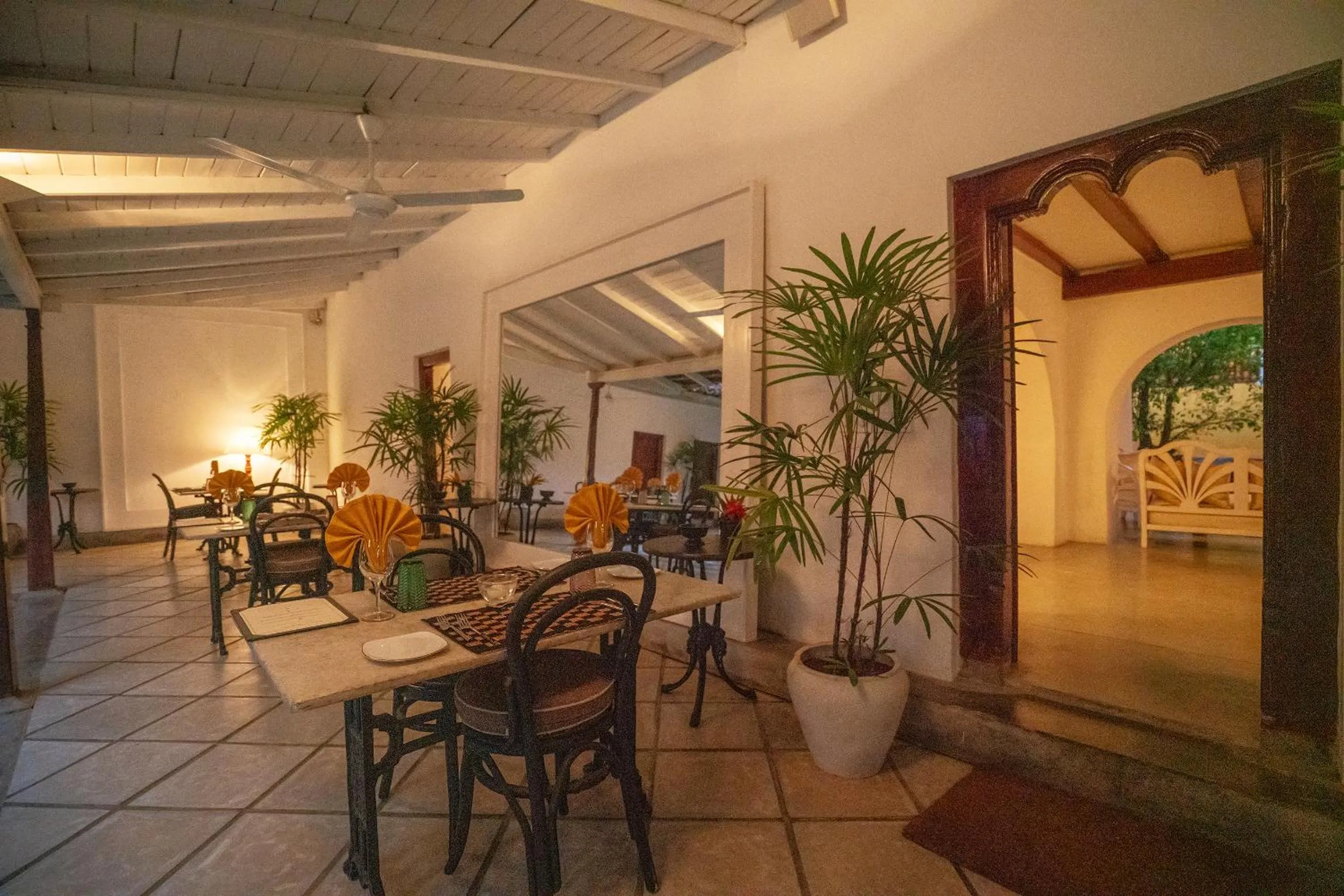 Restaurant/places to eat in The Kandy House