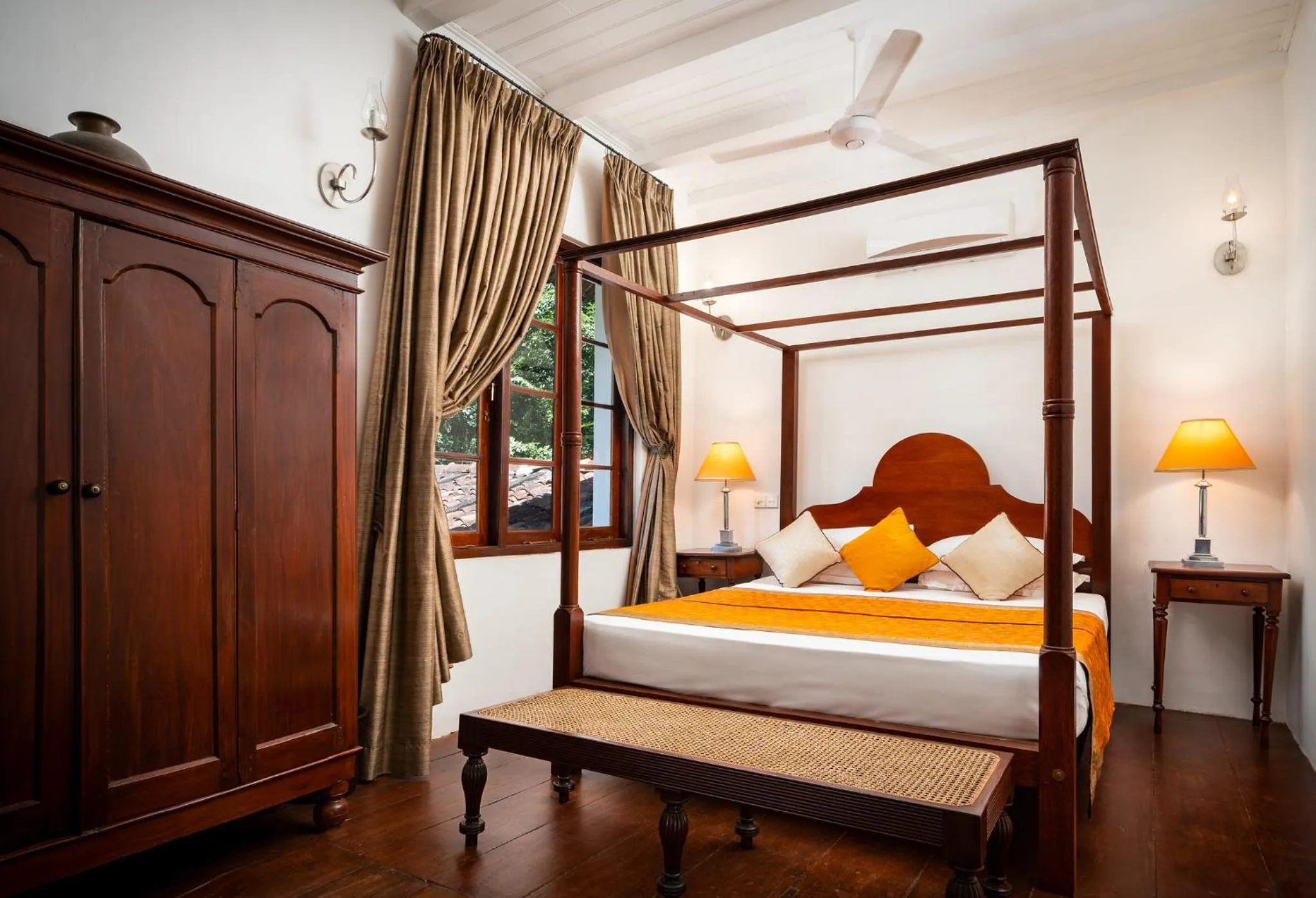 Deluxe Queen Room in The Kandy House