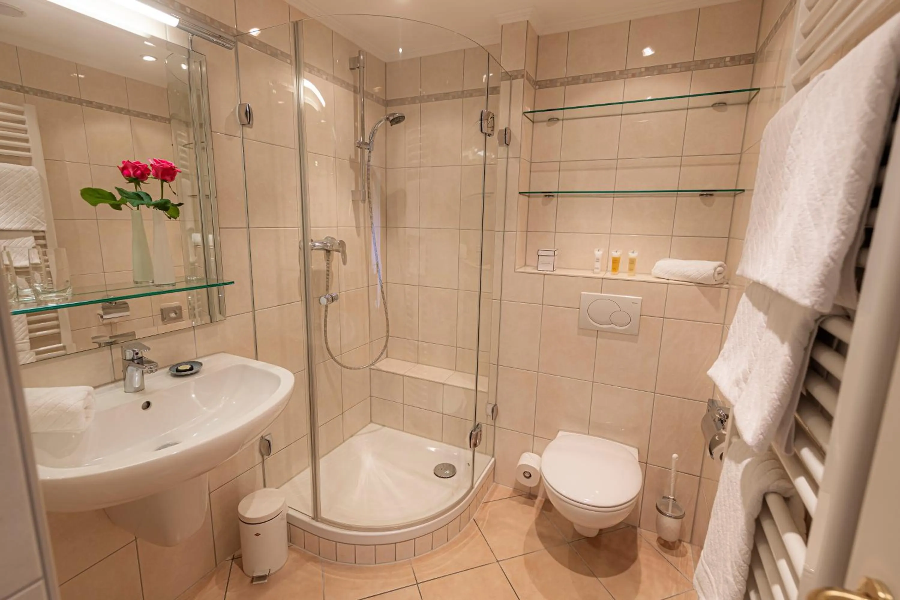 Bathroom in Strandhotel Fontana