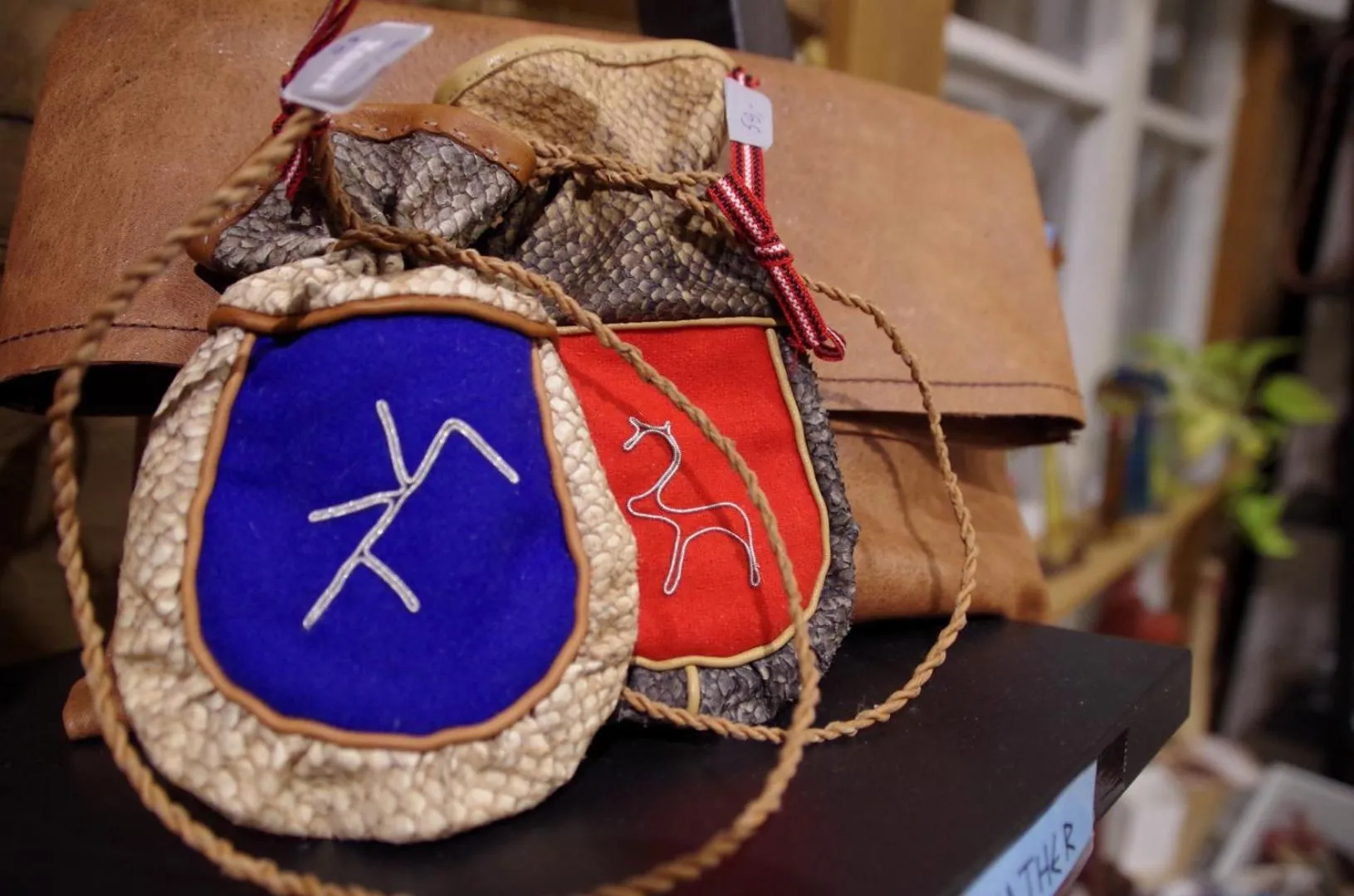 On-site shops in LAURI Historical Log House Manor