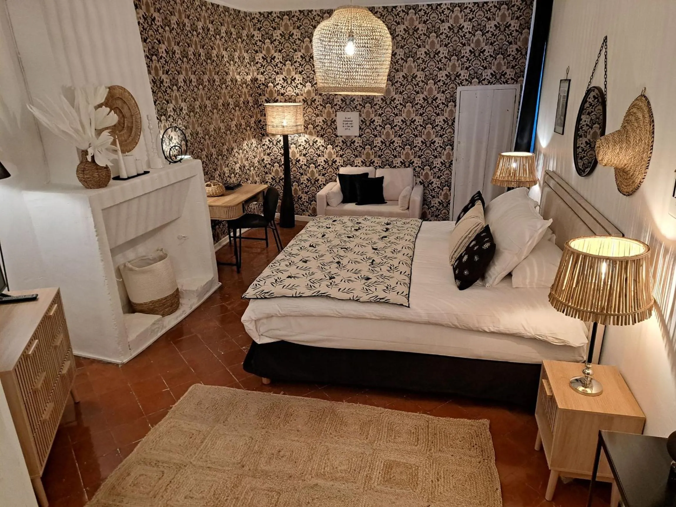 Bed in Hôtel Le Patio de Sophie