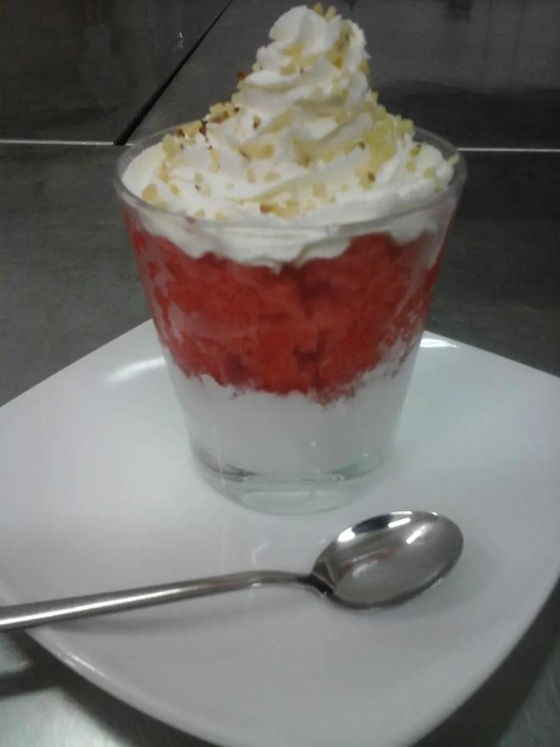 Food and drinks in Hotel Il Girasole