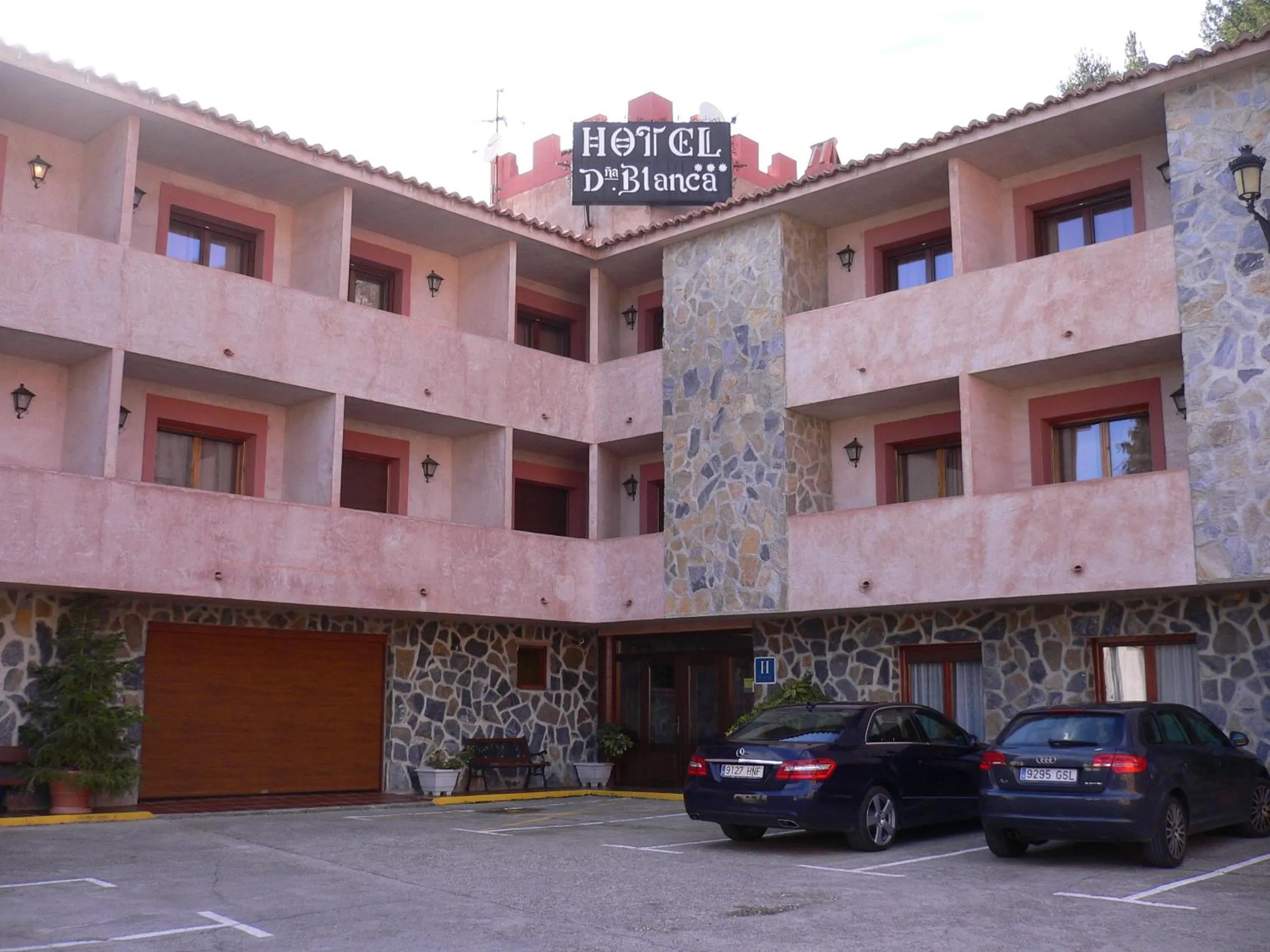 Facade/entrance in Hotel Doña Blanca