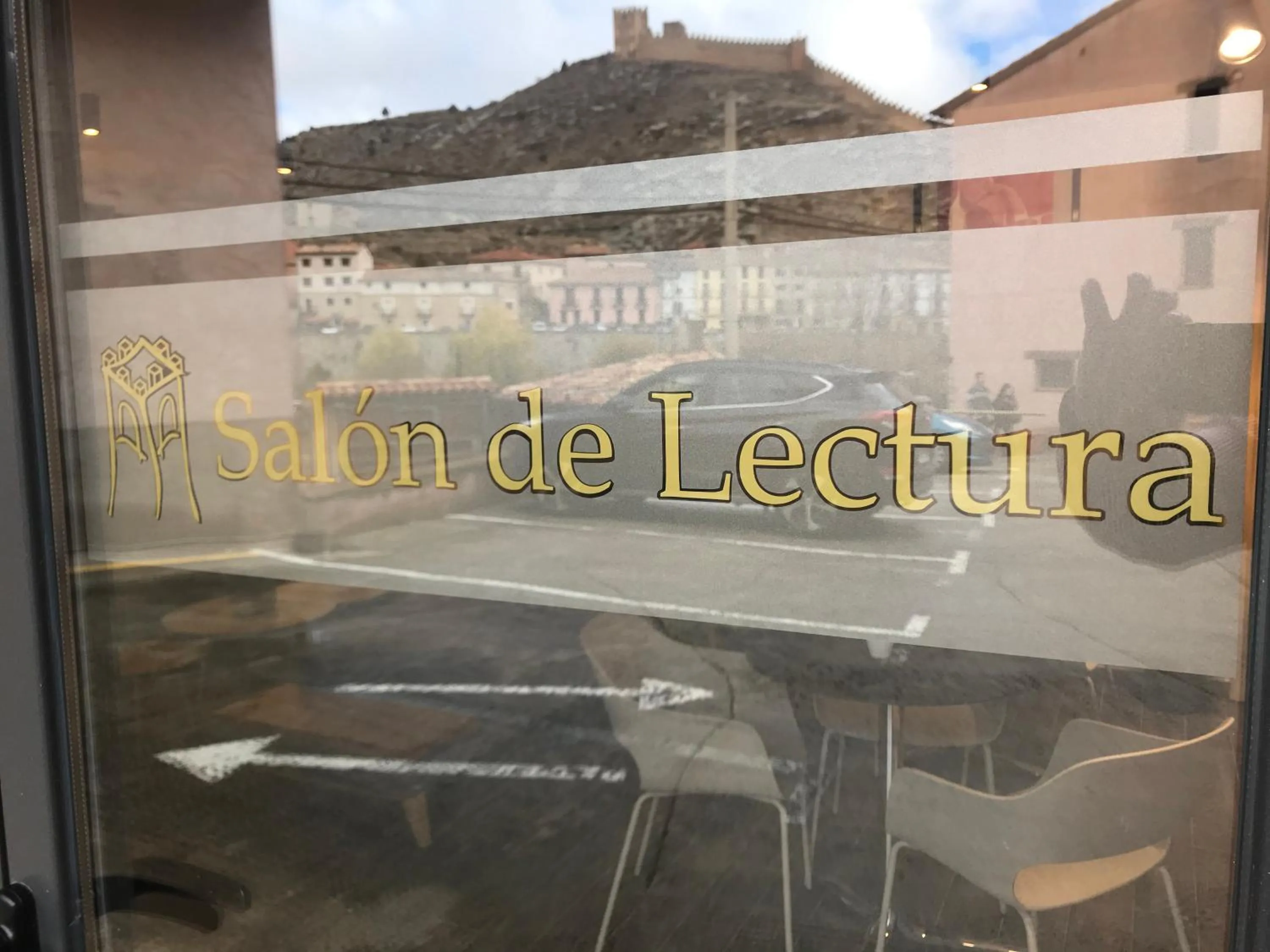 Library in Hotel Doña Blanca