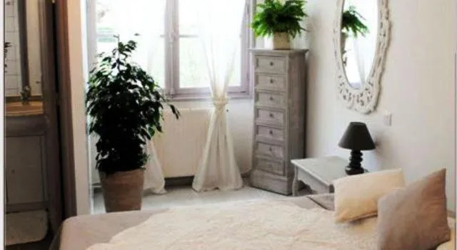 Bedroom, Bed in Domaine de Saint Palais