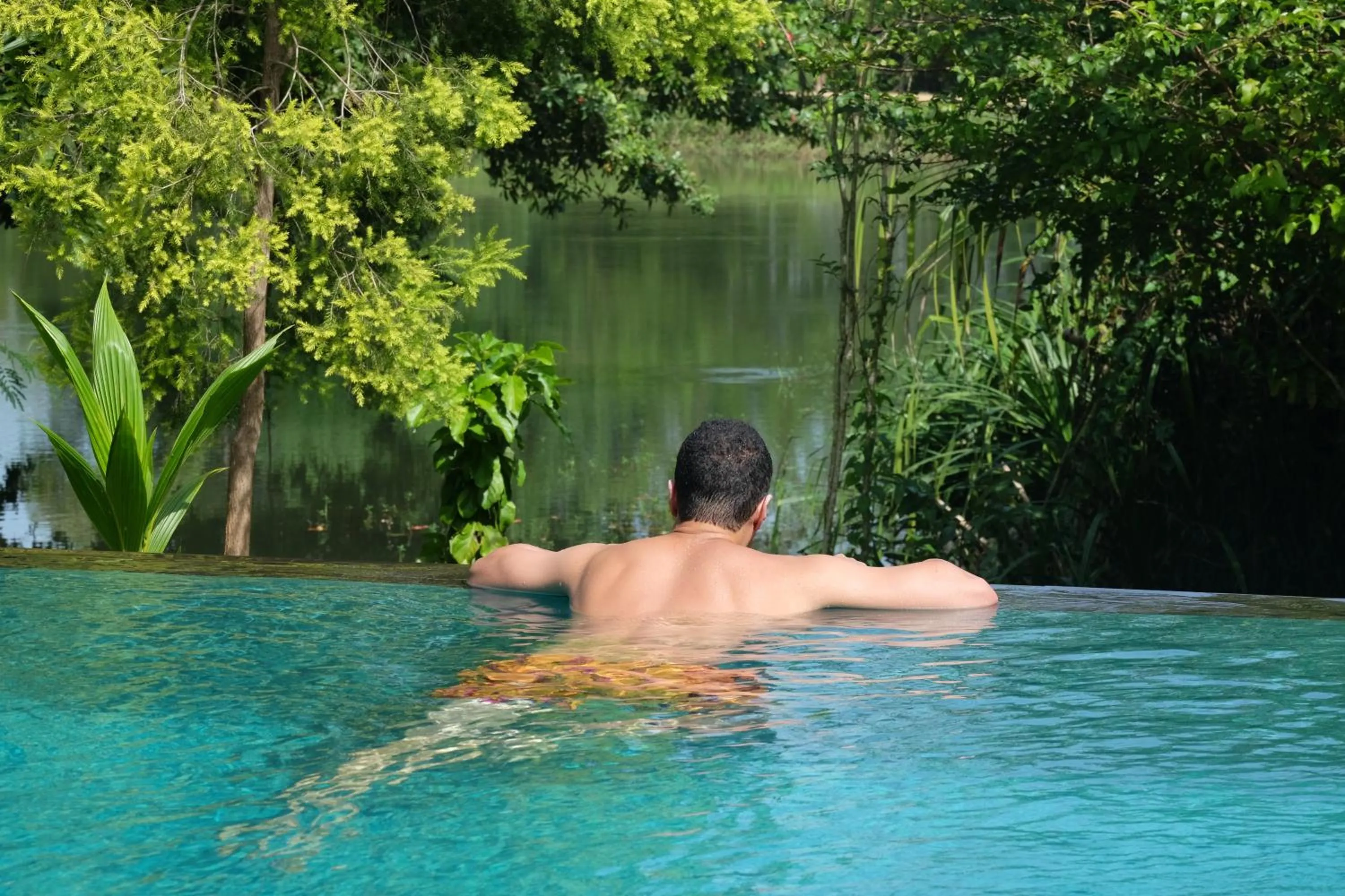 Swimming pool in Vimanra Udawalawa