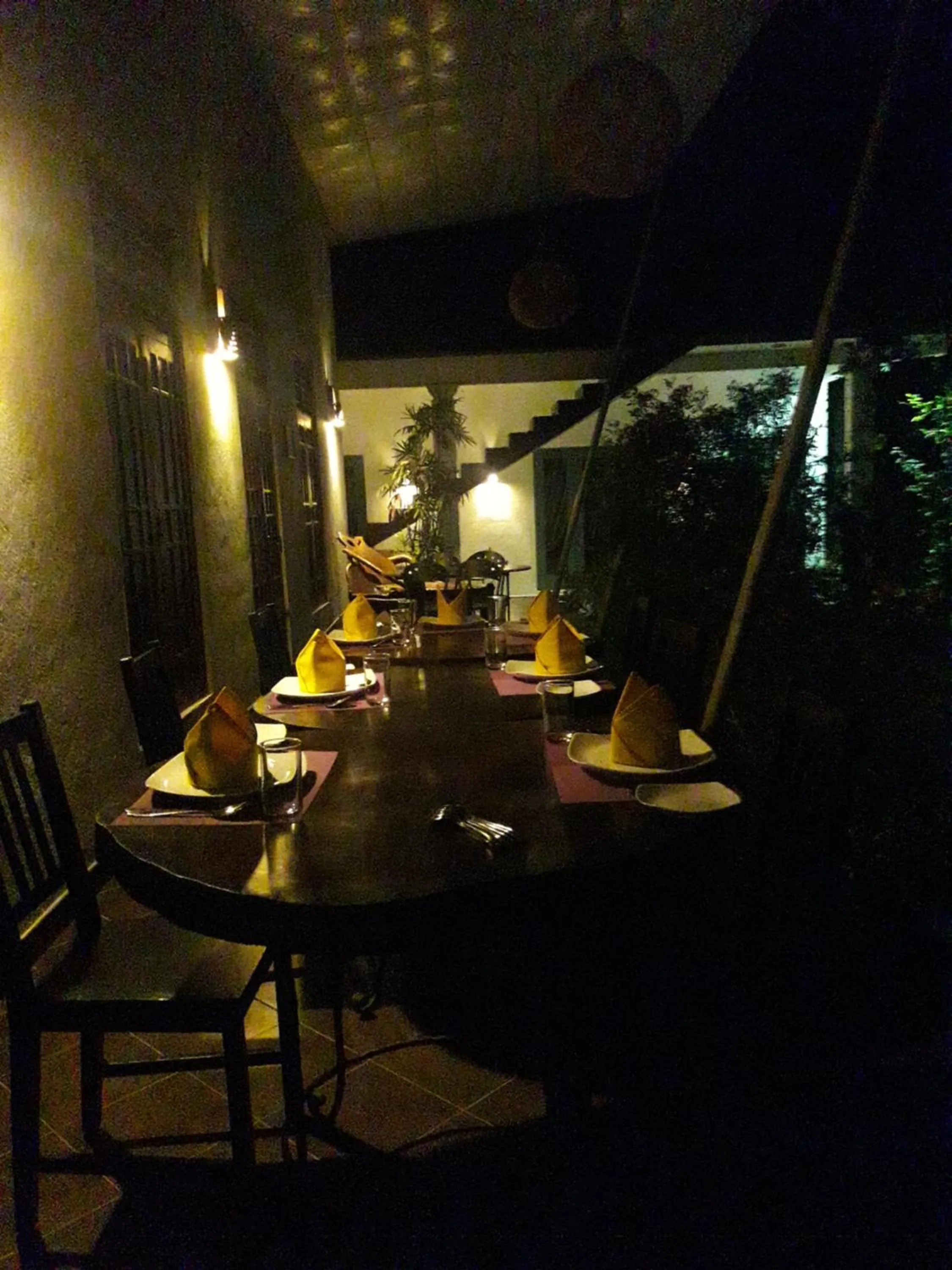 Restaurant/places to eat in Vimanra Udawalawa