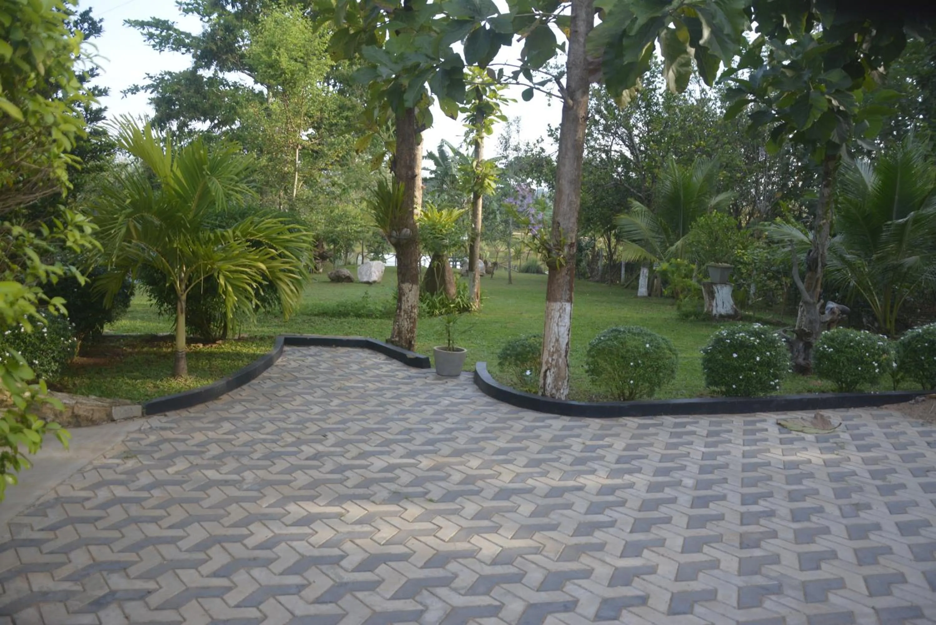 Garden in Vimanra Udawalawa