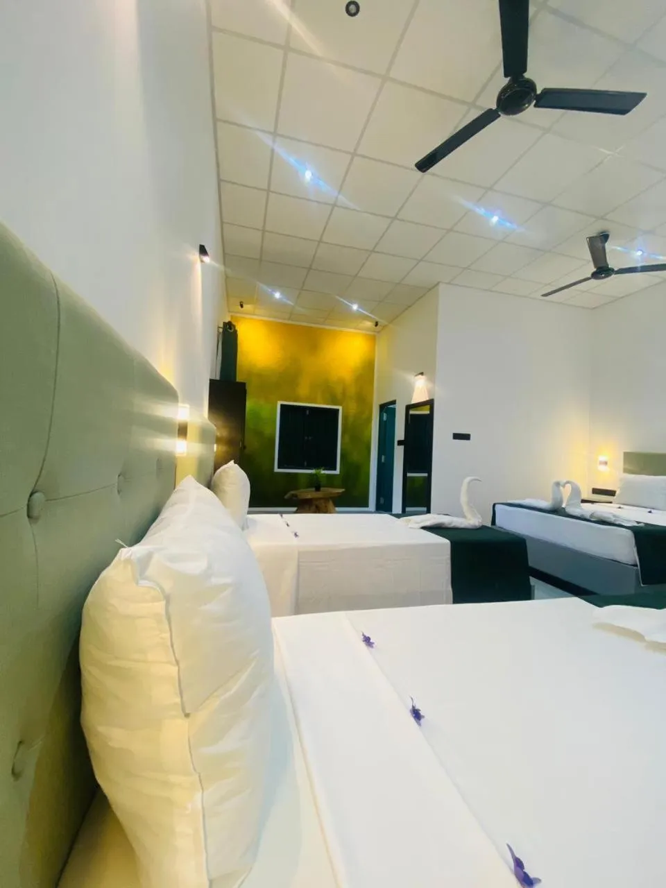 Bed in Vimanra Udawalawa