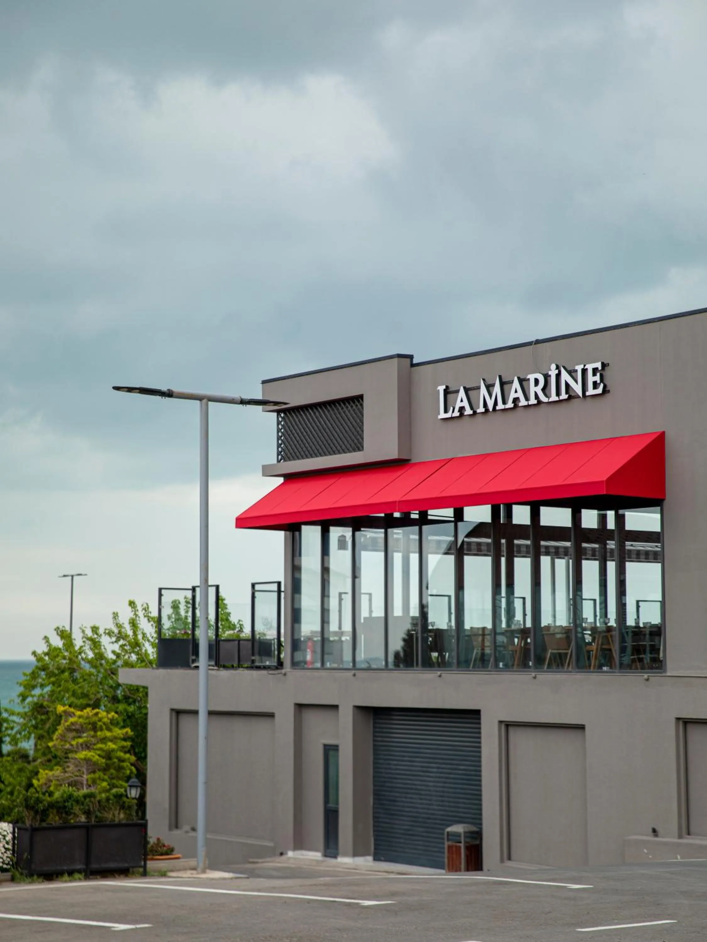 Restaurant/places to eat in Panorama Villa Lux Hotel