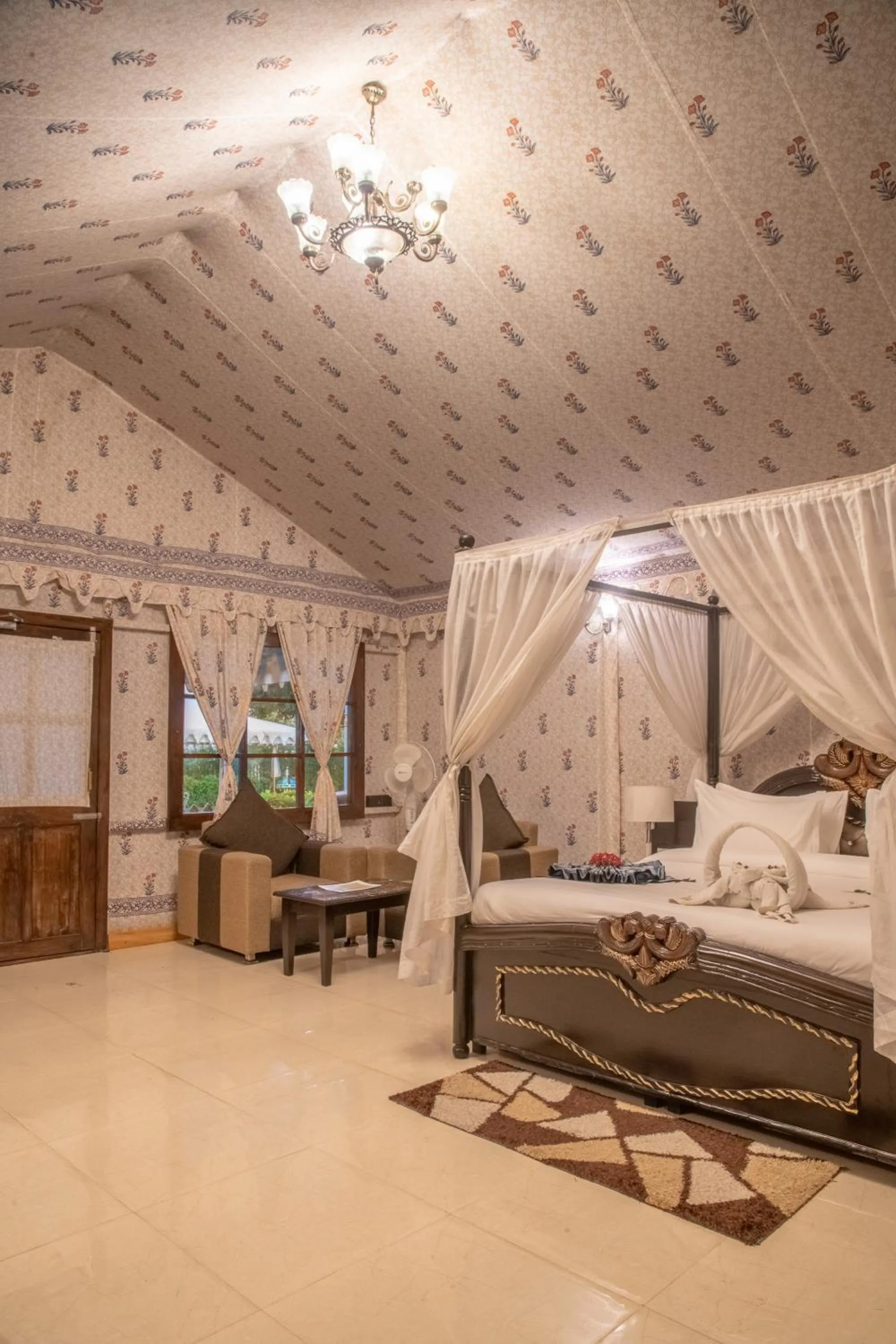 Bedroom, Bed in Rawai Luxury Tents Pushkar